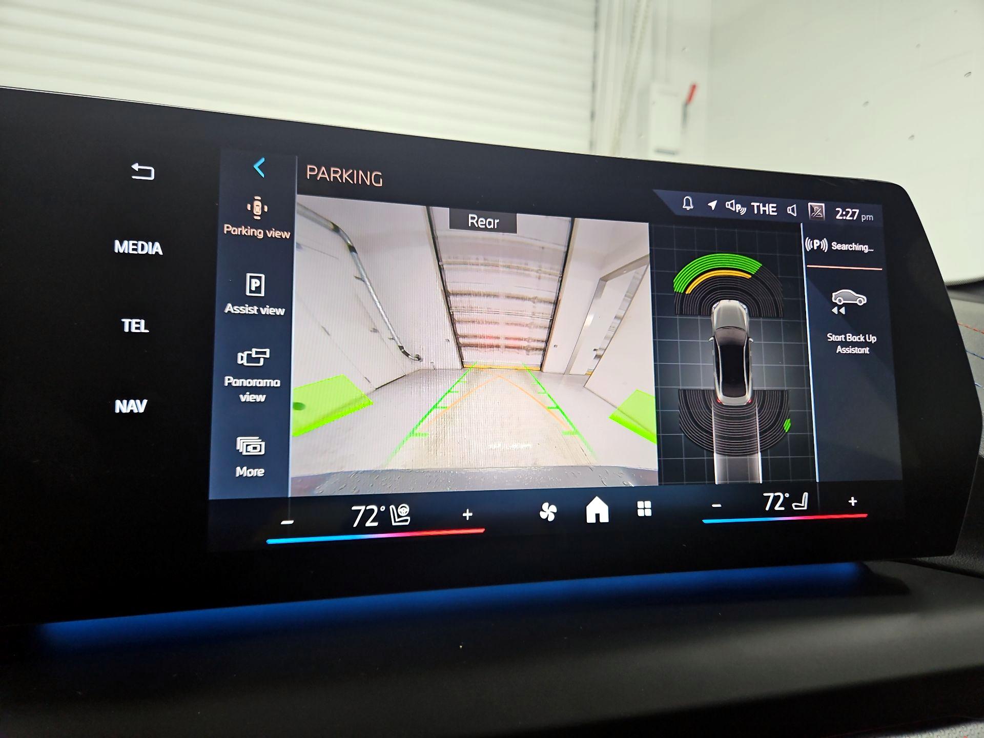 Thumbnail: 2025 BMW 2 Series - 13