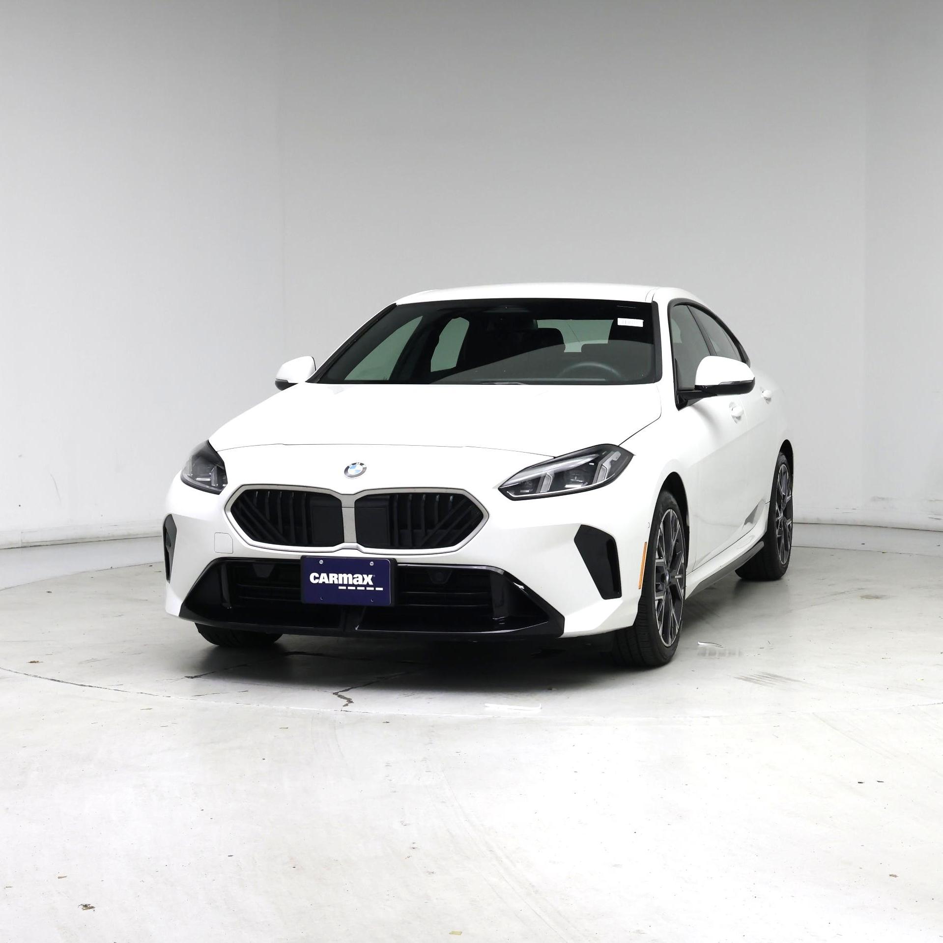 Thumbnail: 2025 BMW 2 Series - 4