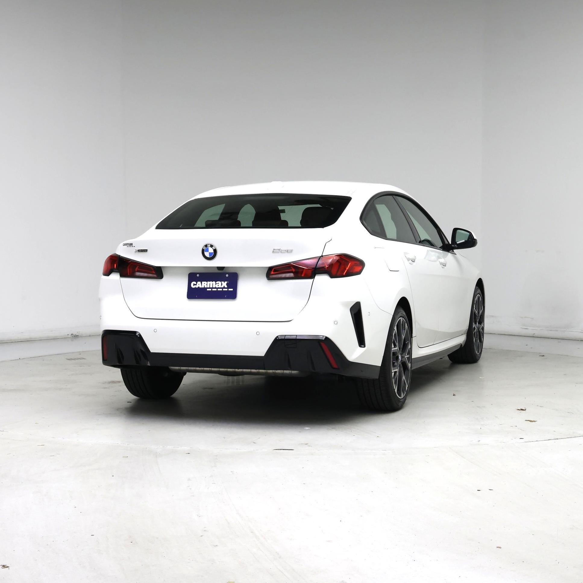 Thumbnail: 2025 BMW 2 Series - 8