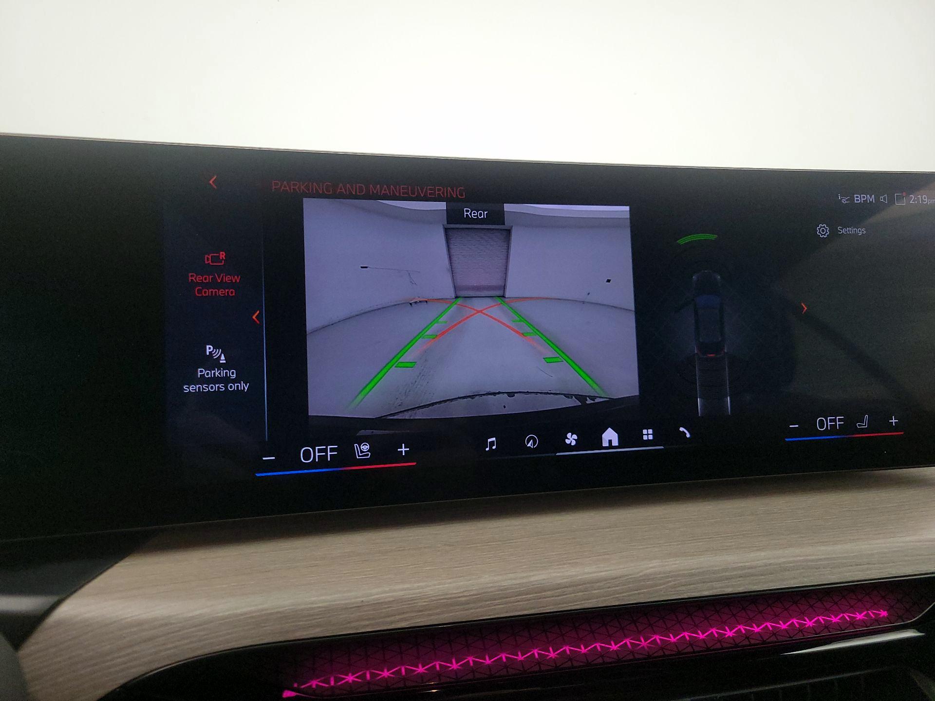 Thumbnail: 2025 BMW 4 Series - 15