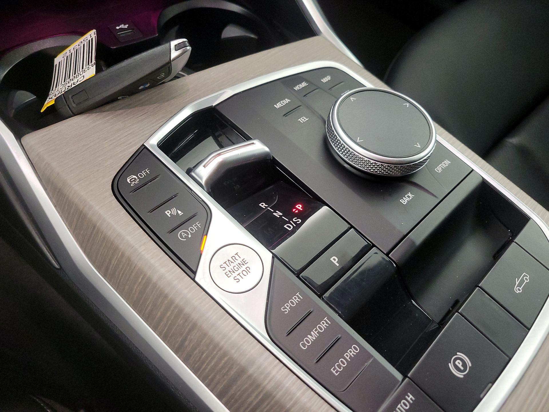 Thumbnail: 2025 BMW 4 Series - 18