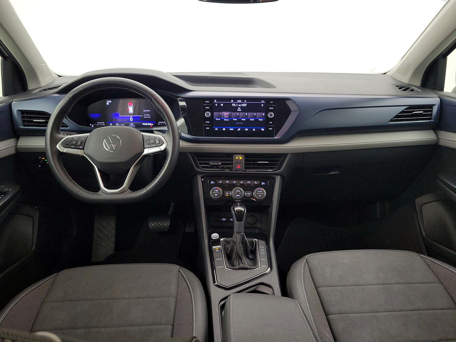 Thumbnail: 2024 Volkswagen Taos - 9