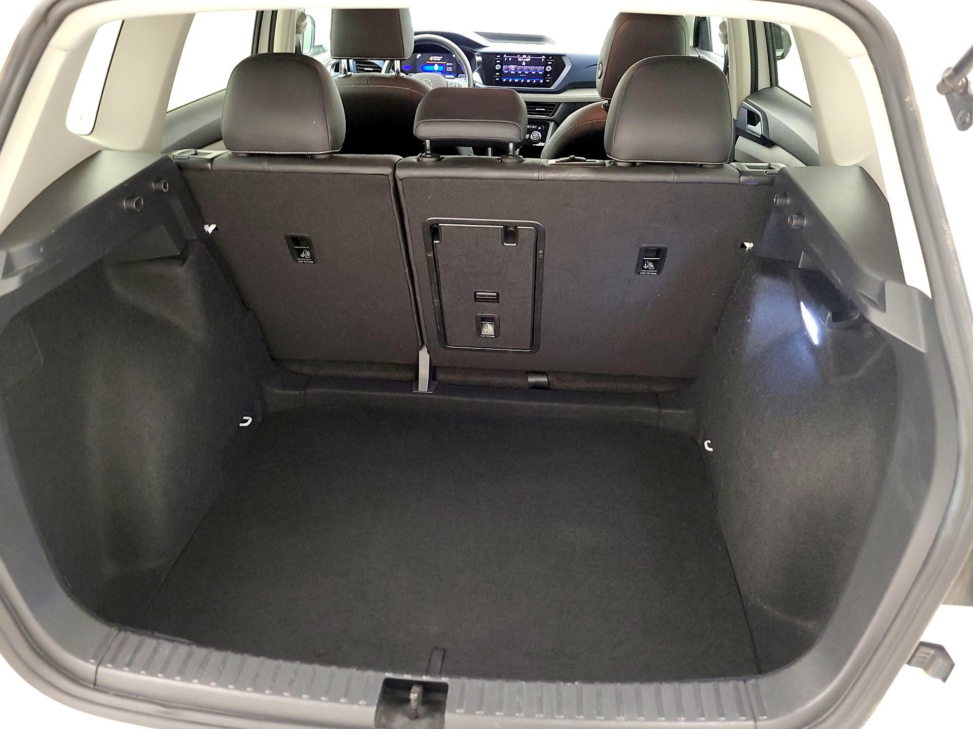 Thumbnail: 2024 Volkswagen Taos - 20