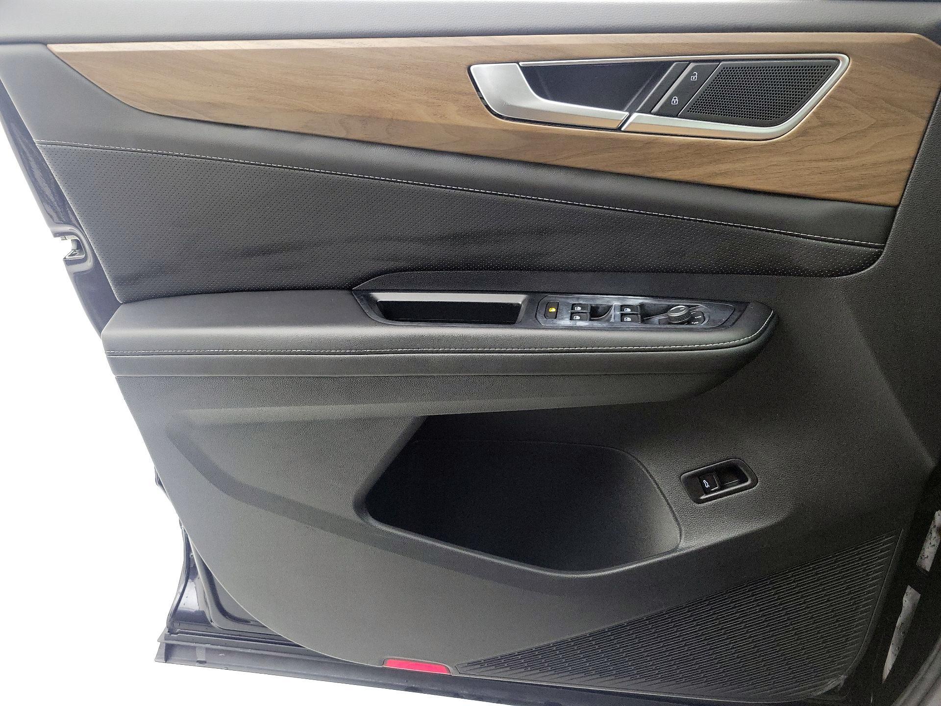 Thumbnail: 2024 Volkswagen Atlas - 12