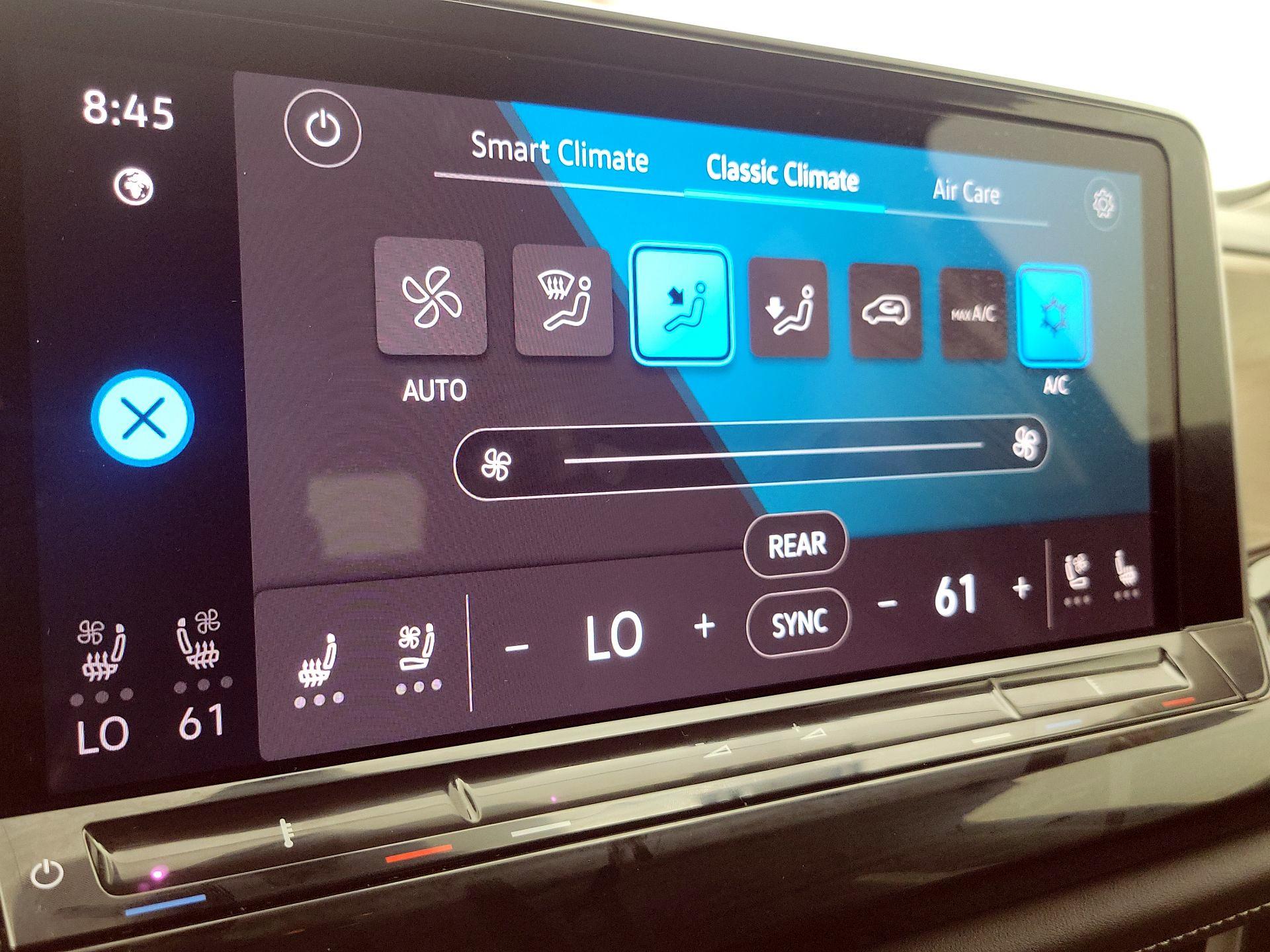 Thumbnail: 2024 Volkswagen Atlas - 16