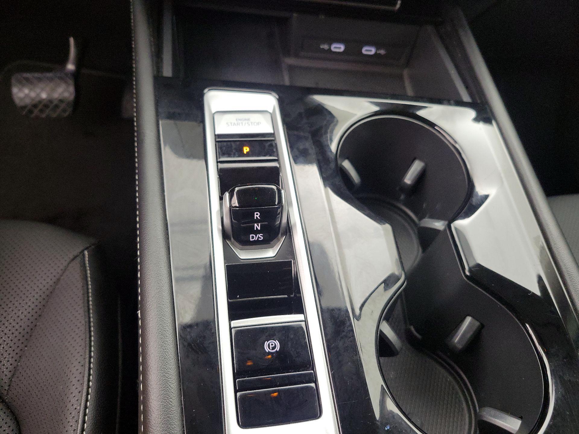 Thumbnail: 2024 Volkswagen Atlas - 17