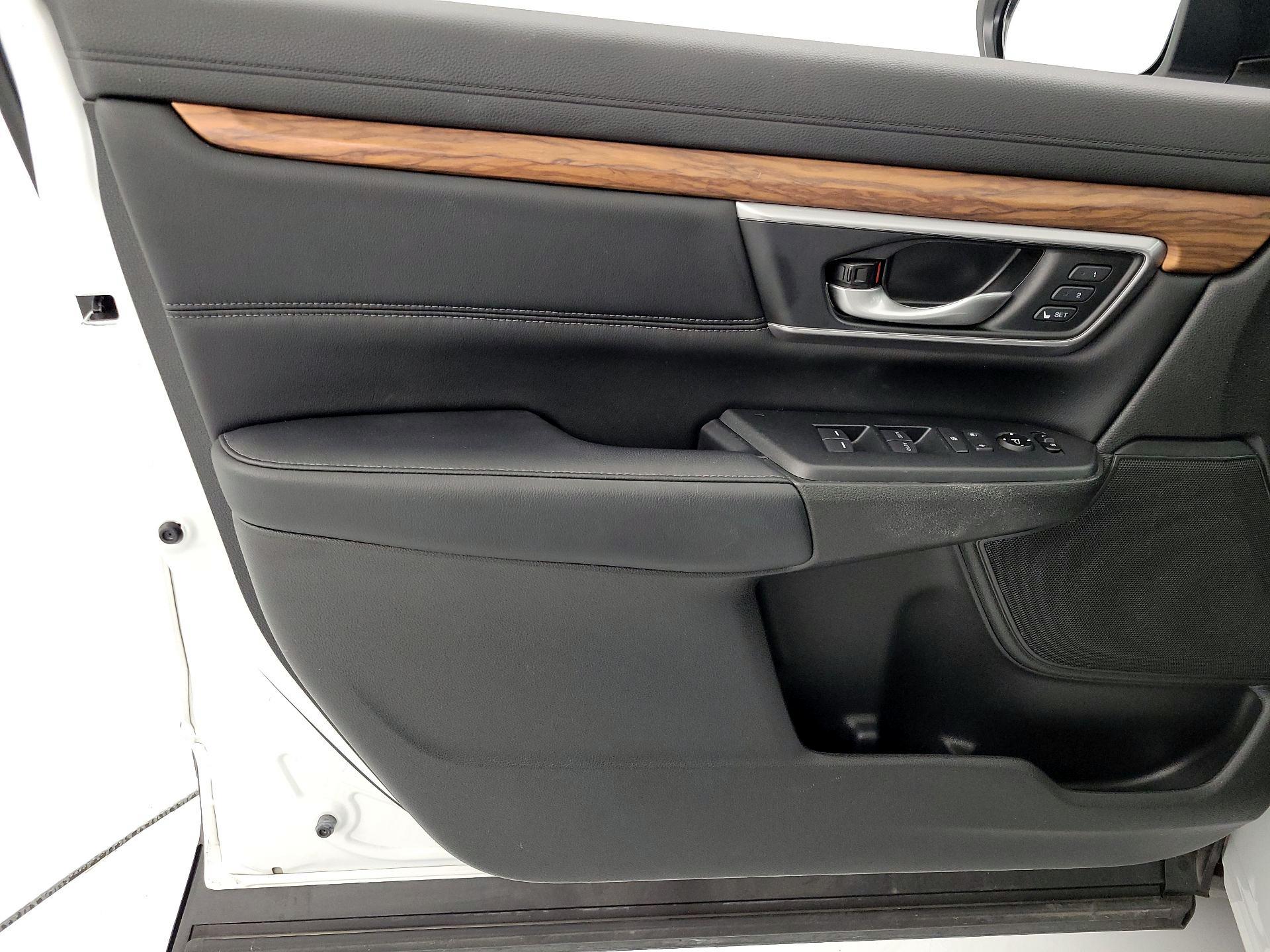 Thumbnail: 2019 Honda CR-V - 12