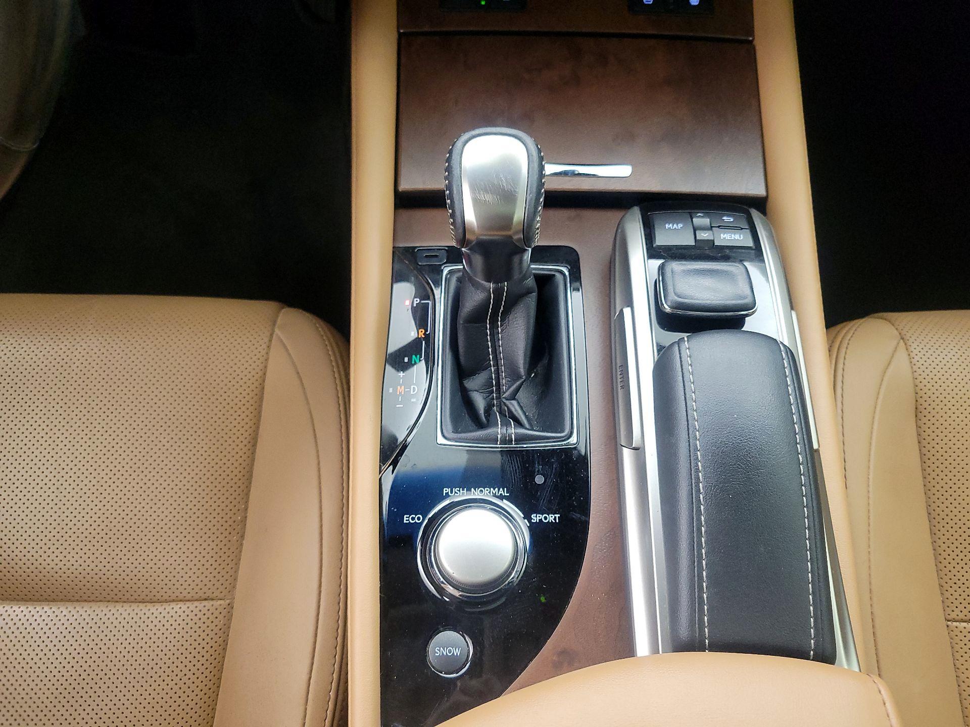 Thumbnail: 2018 Lexus GS - 18