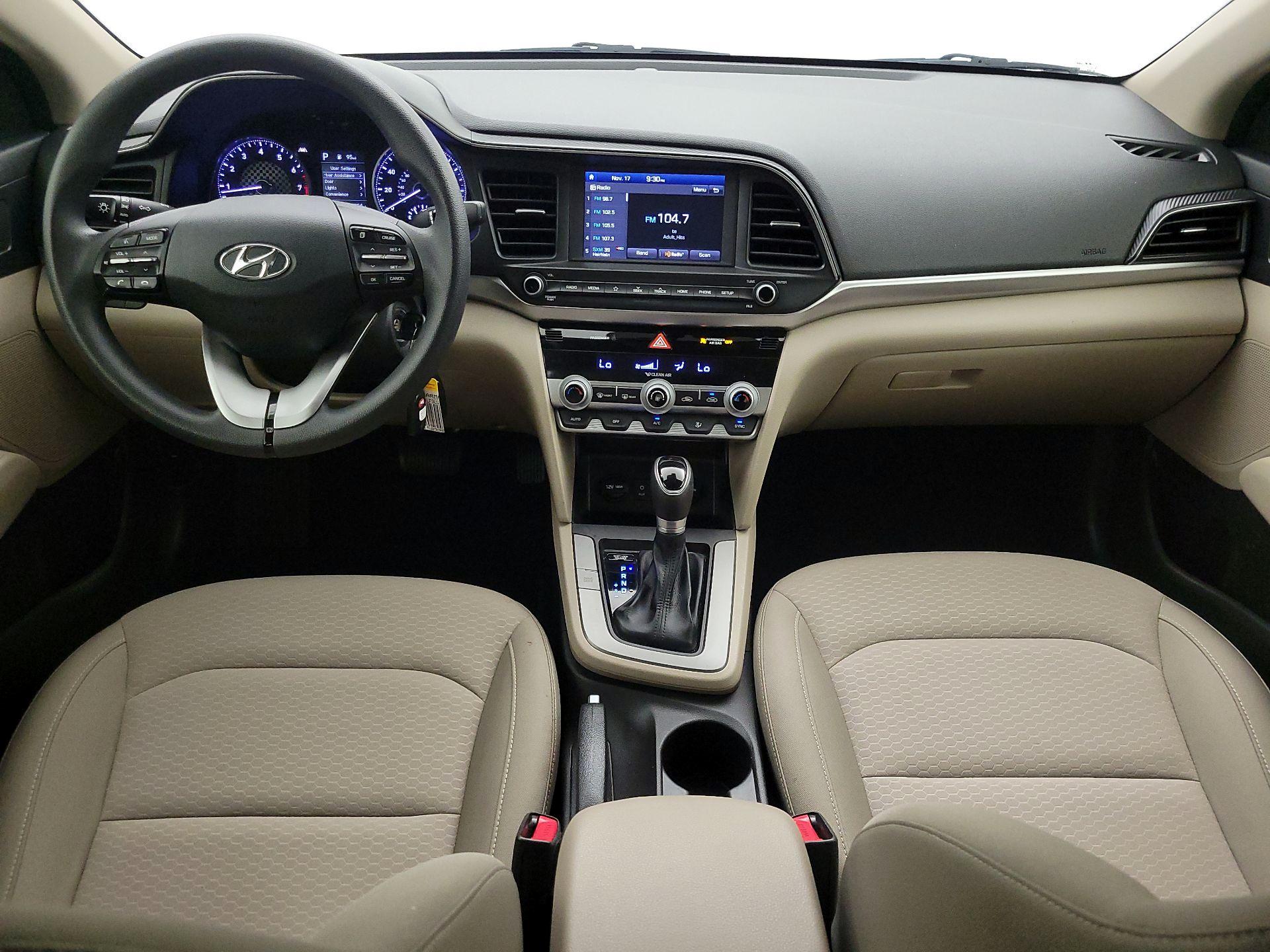 Thumbnail: 2020 Hyundai Elantra - 9