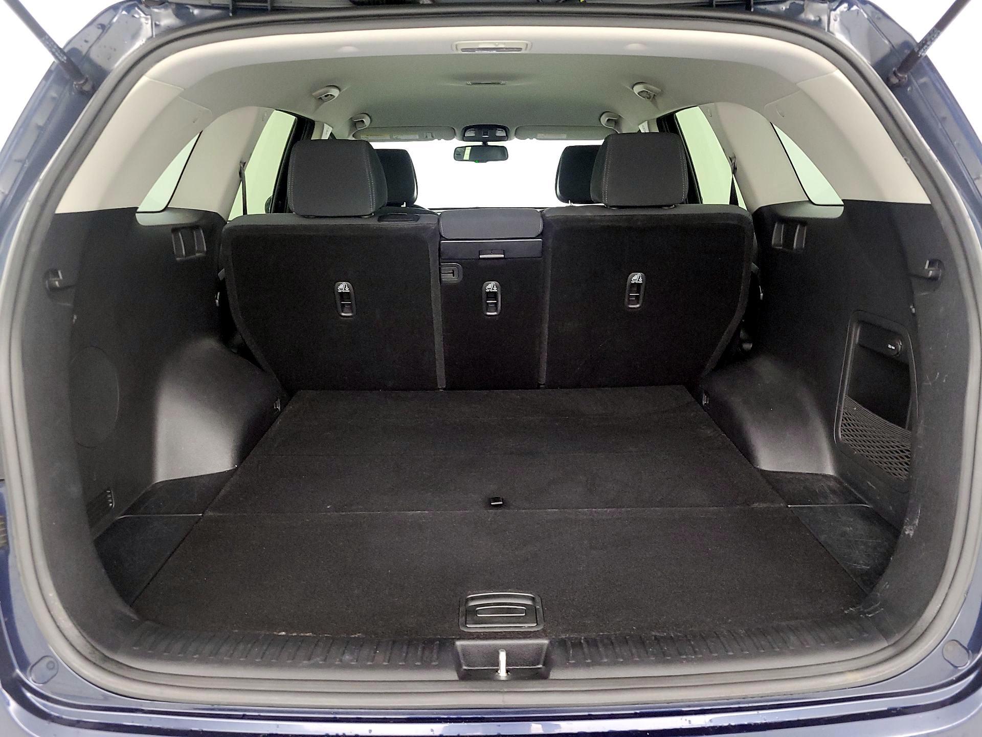 Thumbnail: 2016 Kia Sorento - 20