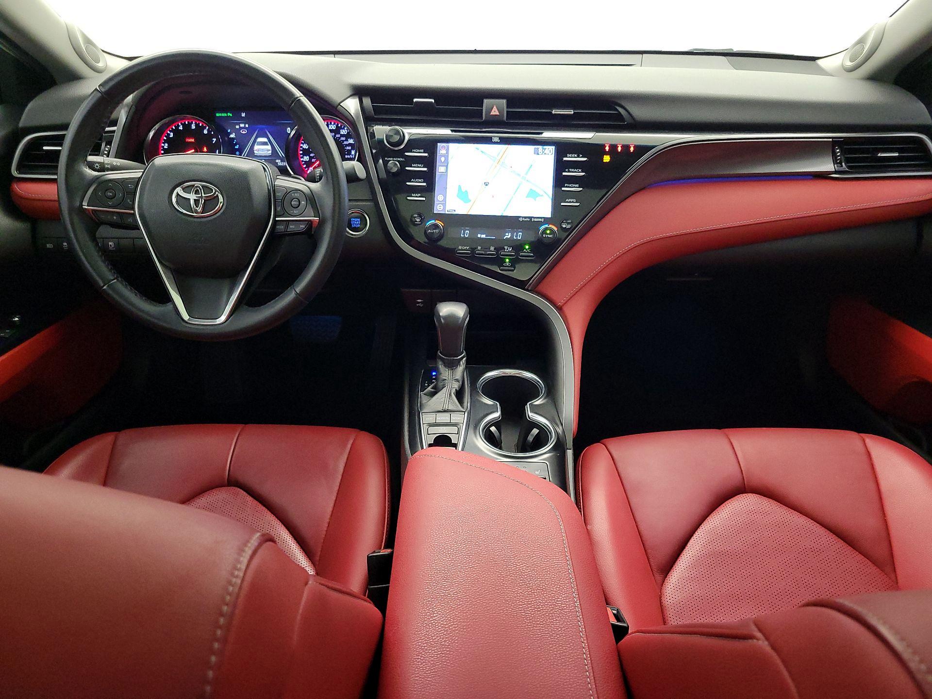 Thumbnail: 2019 Toyota Camry - 9