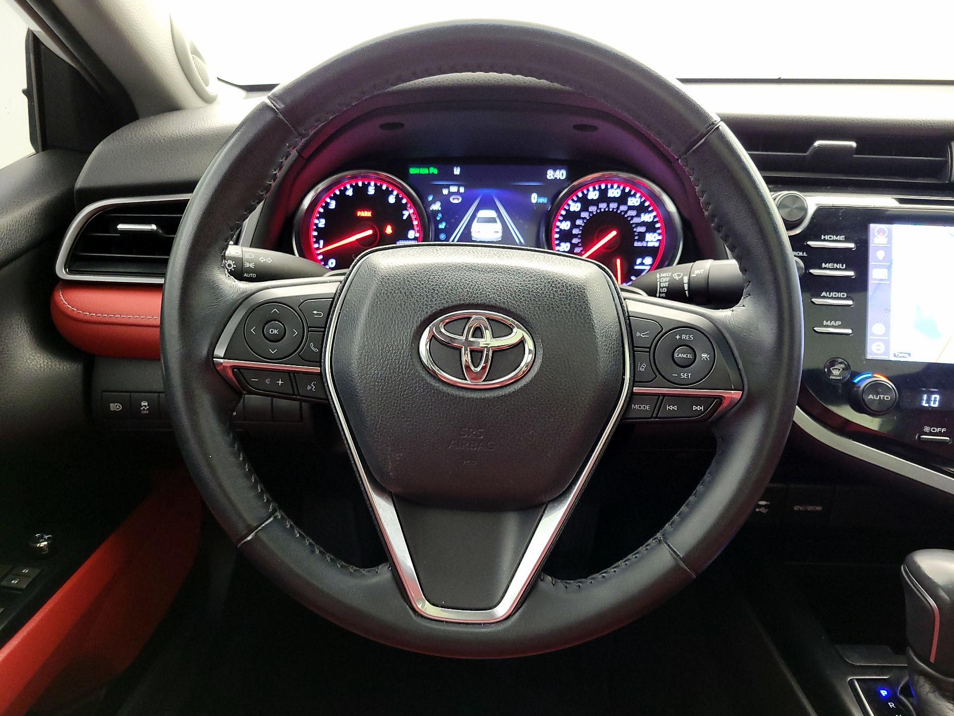 Thumbnail: 2019 Toyota Camry - 10