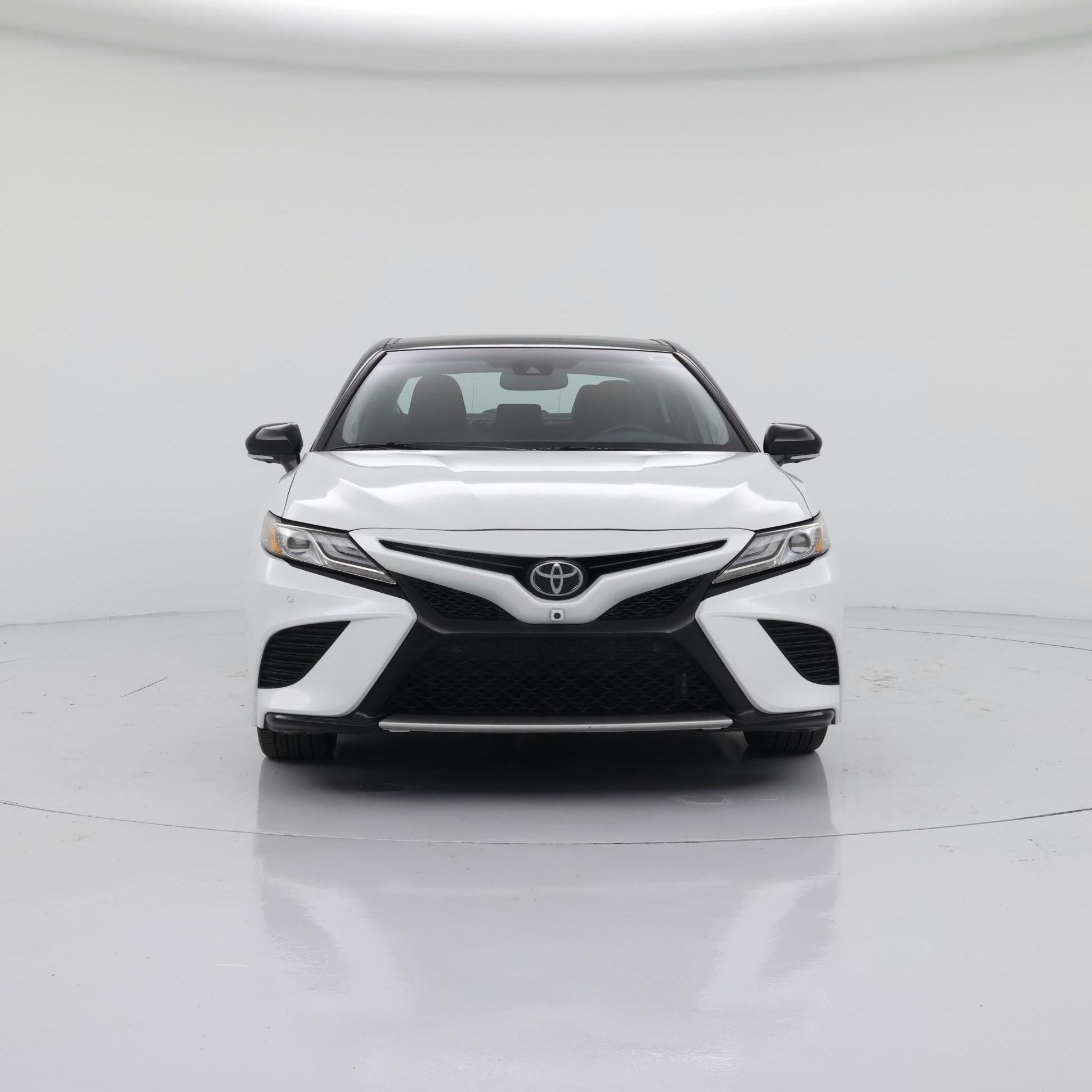 Thumbnail: 2019 Toyota Camry - 5