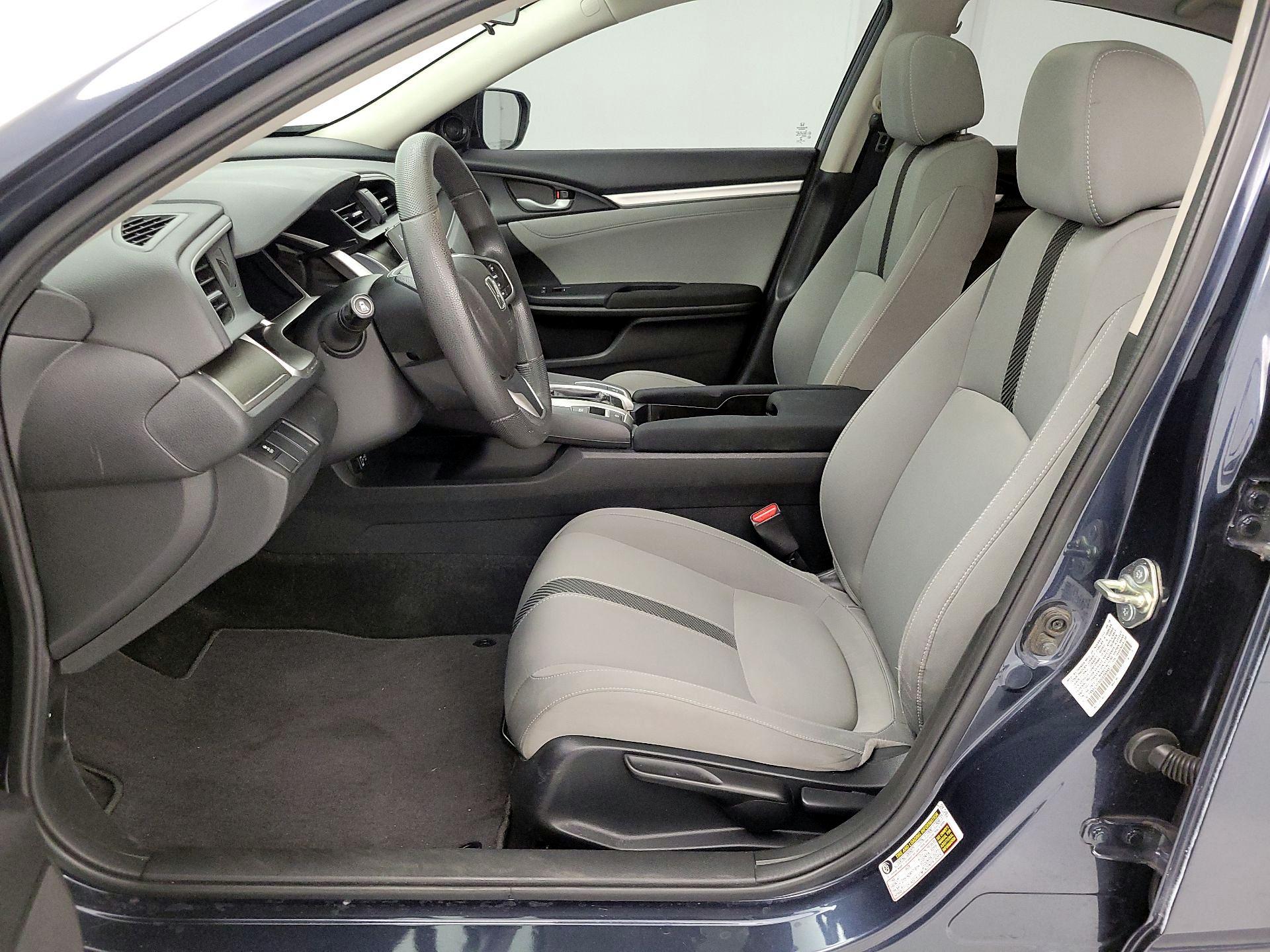 Thumbnail: 2016 Honda Civic - 11