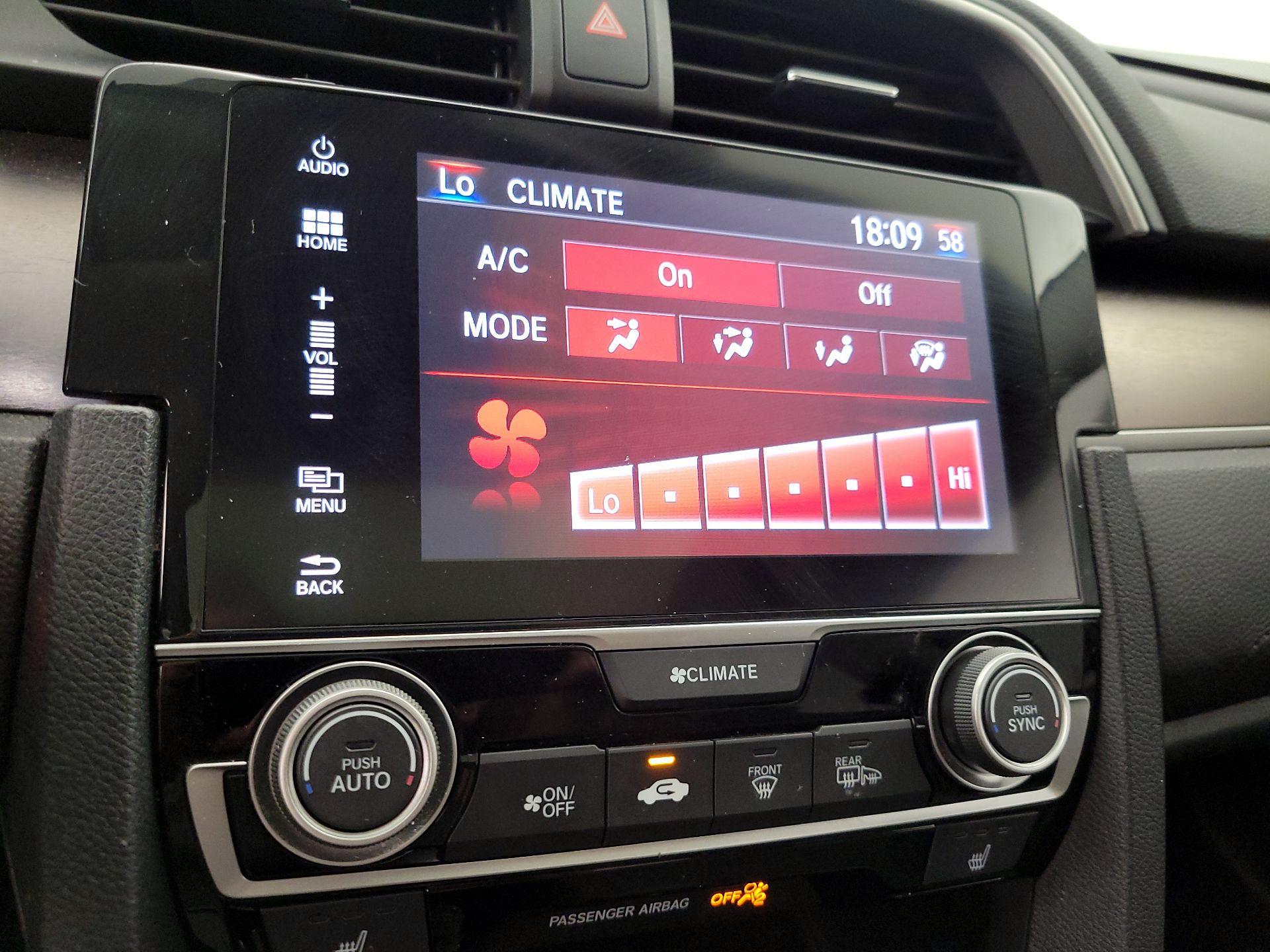 Thumbnail: 2016 Honda Civic - 16