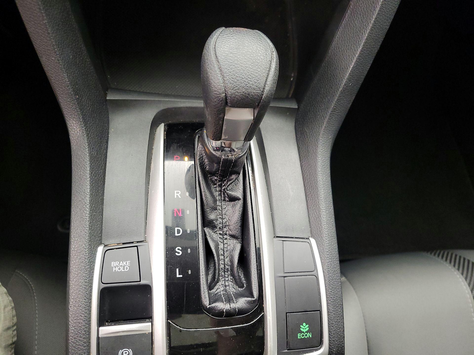 Thumbnail: 2016 Honda Civic - 17