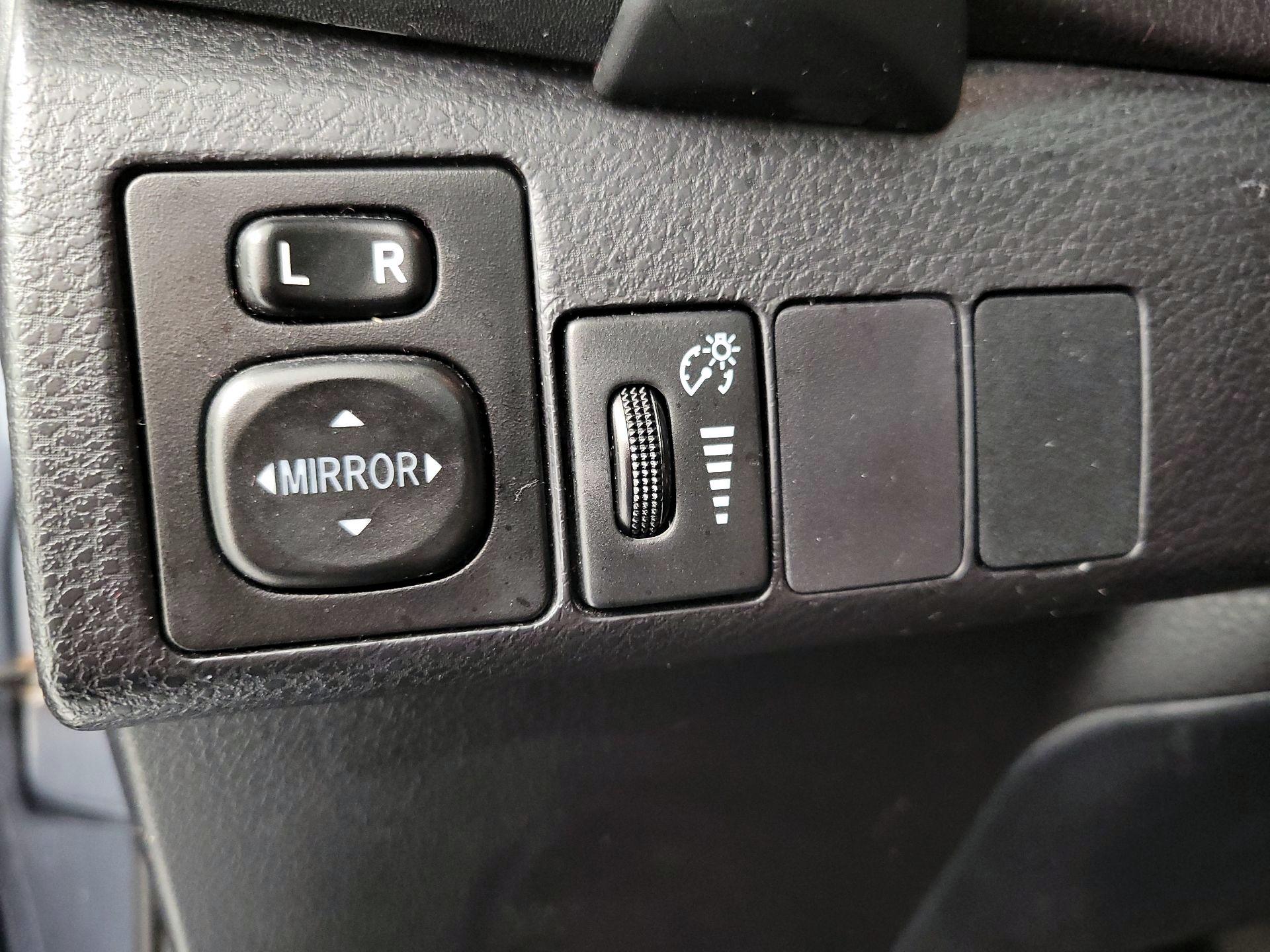 Thumbnail: 2018 Toyota Corolla - 13