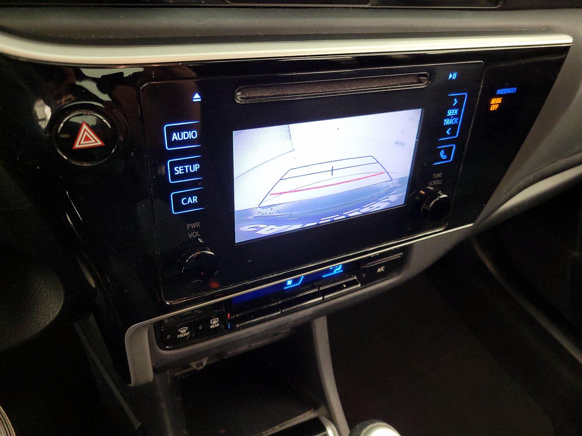 Thumbnail: 2018 Toyota Corolla - 14