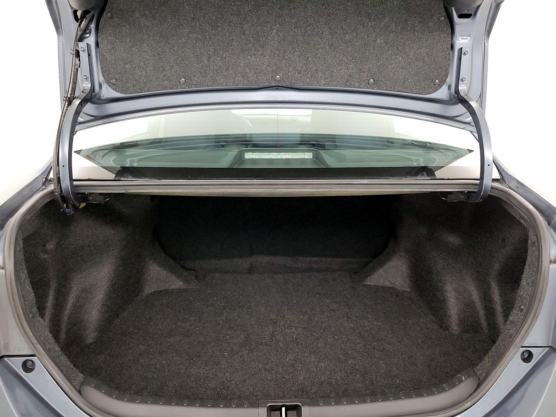 Thumbnail: 2018 Toyota Corolla - 20