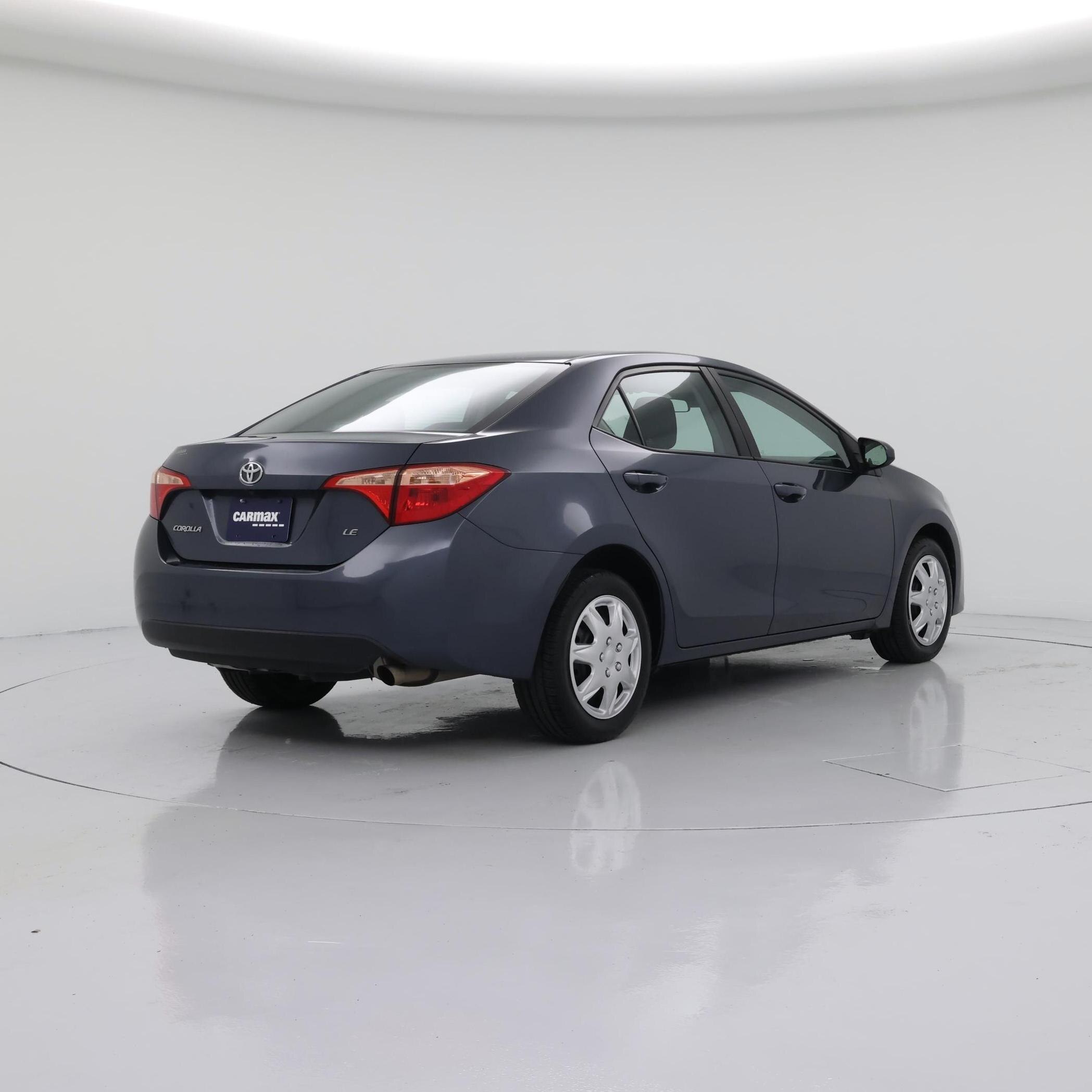 Thumbnail: 2018 Toyota Corolla - 8