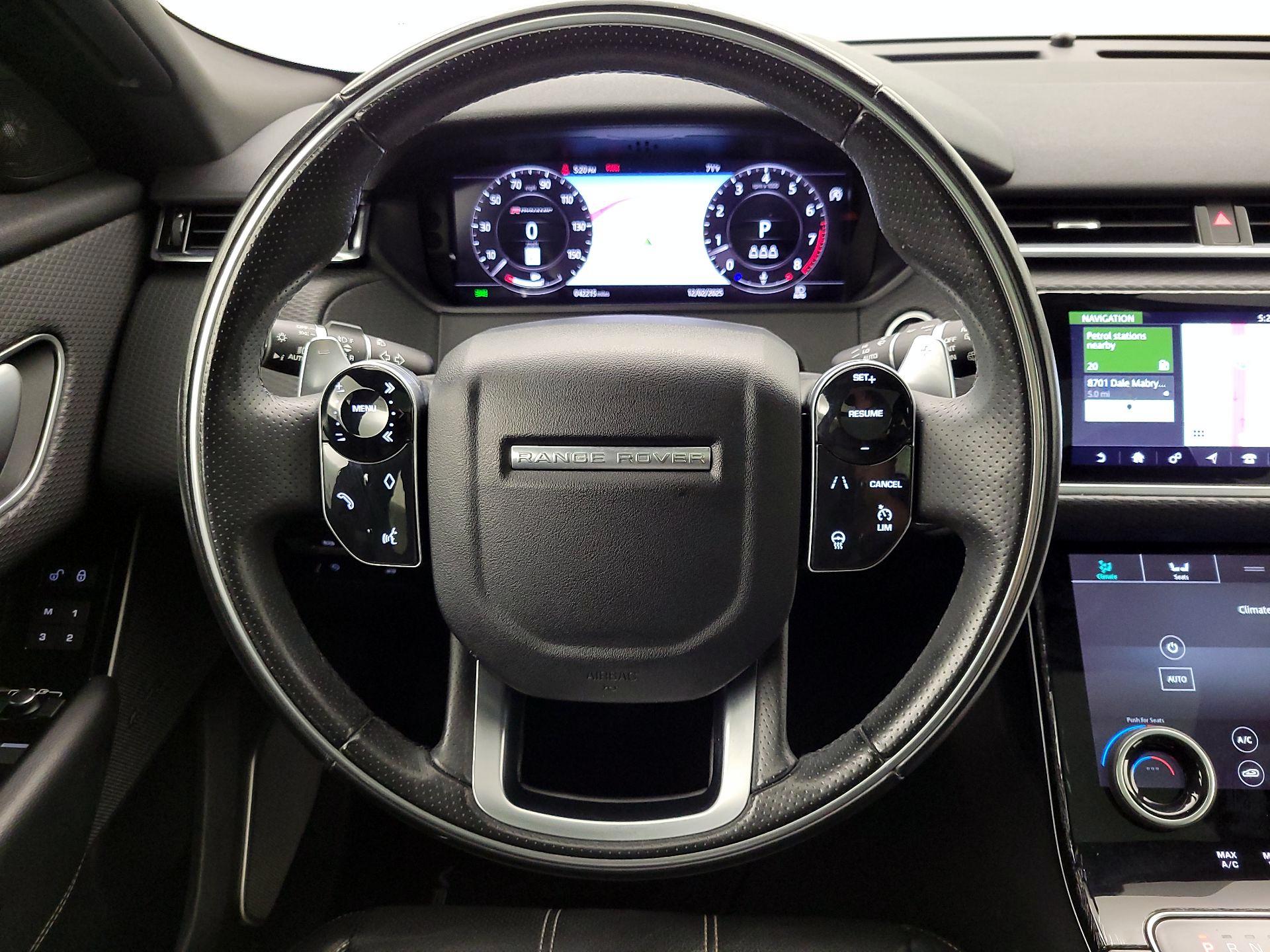 Thumbnail: 2020 Land Rover Range Rover Velar - 10