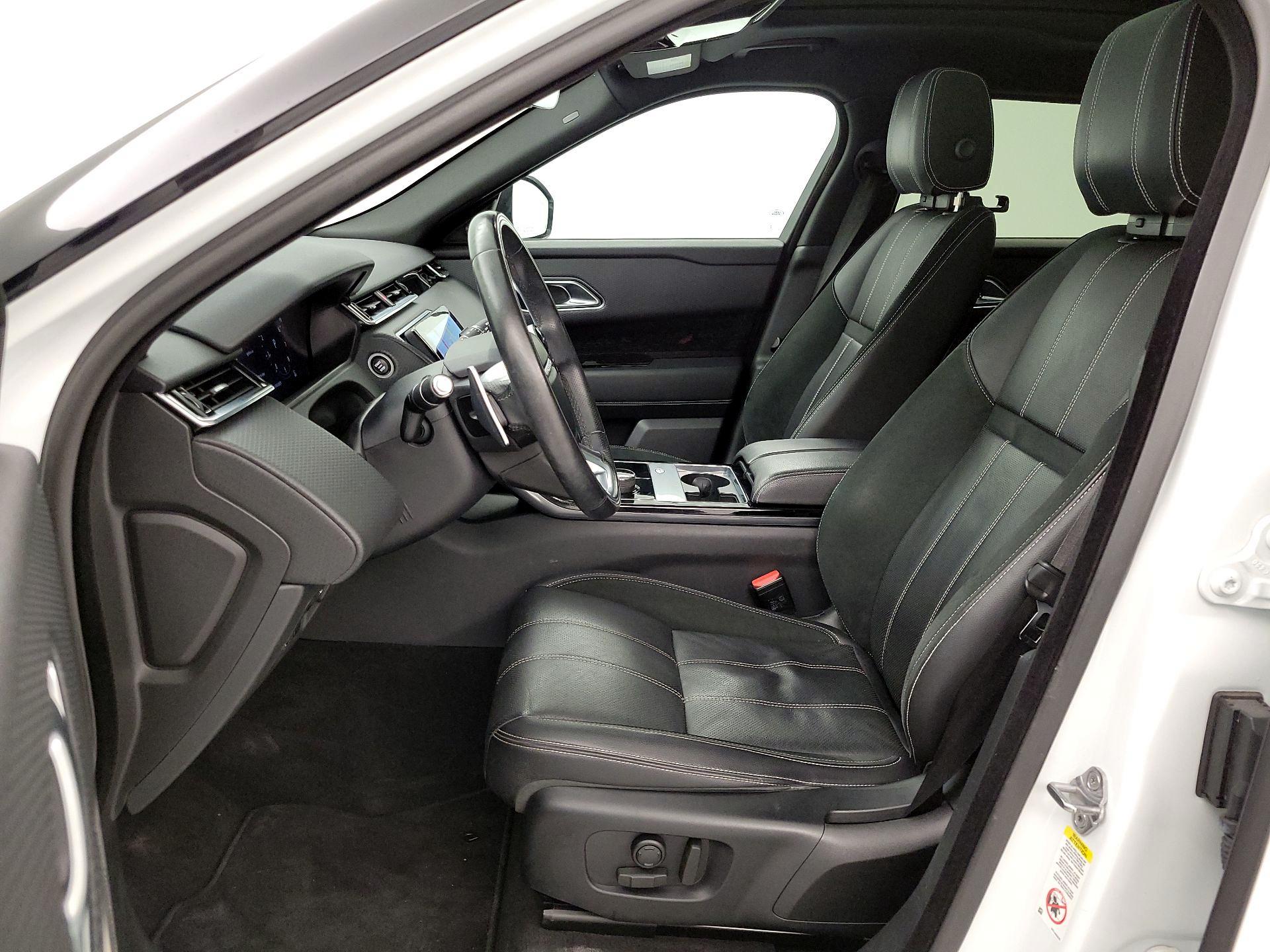 Thumbnail: 2020 Land Rover Range Rover Velar - 11