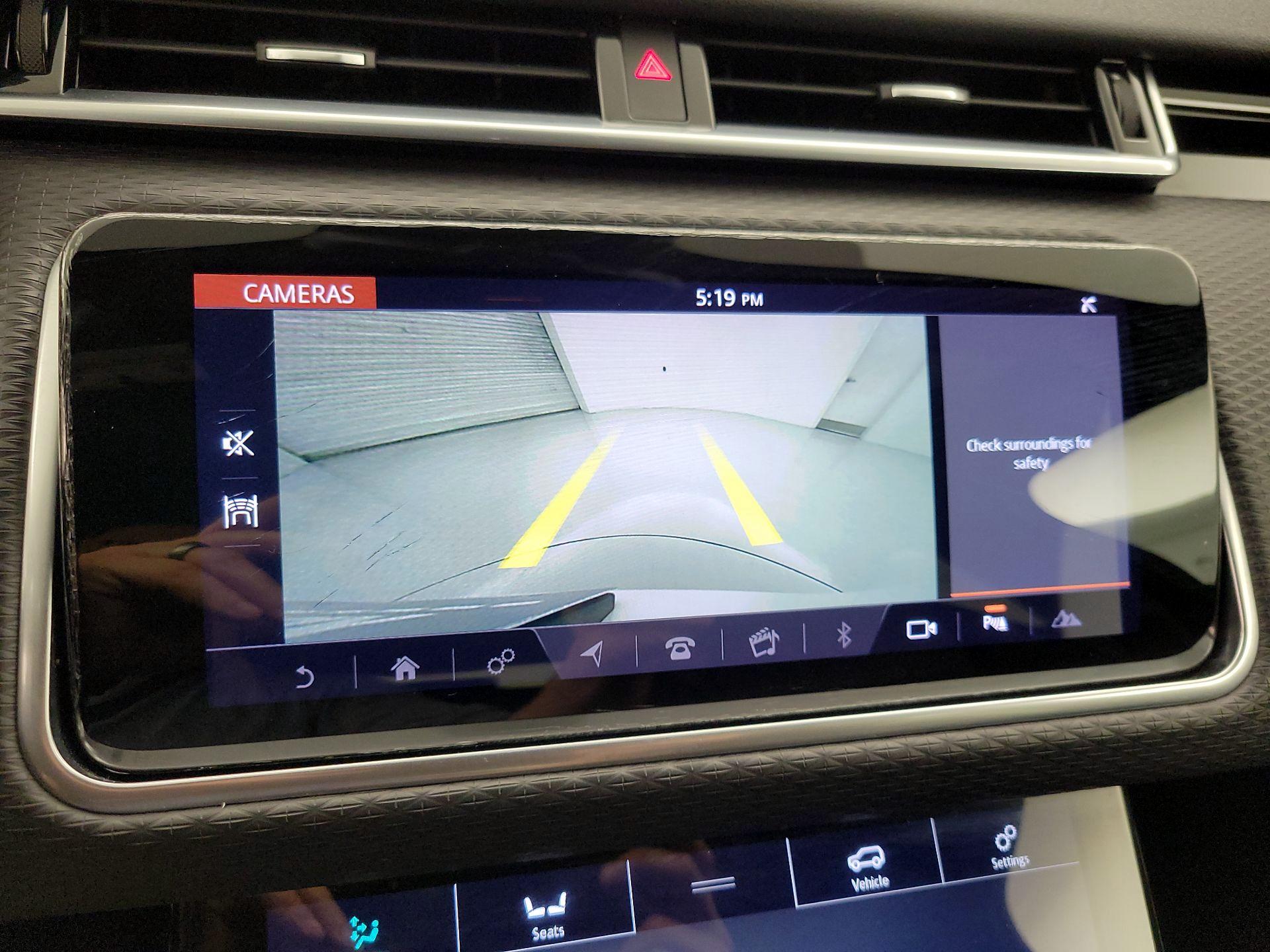 Thumbnail: 2020 Land Rover Range Rover Velar - 15