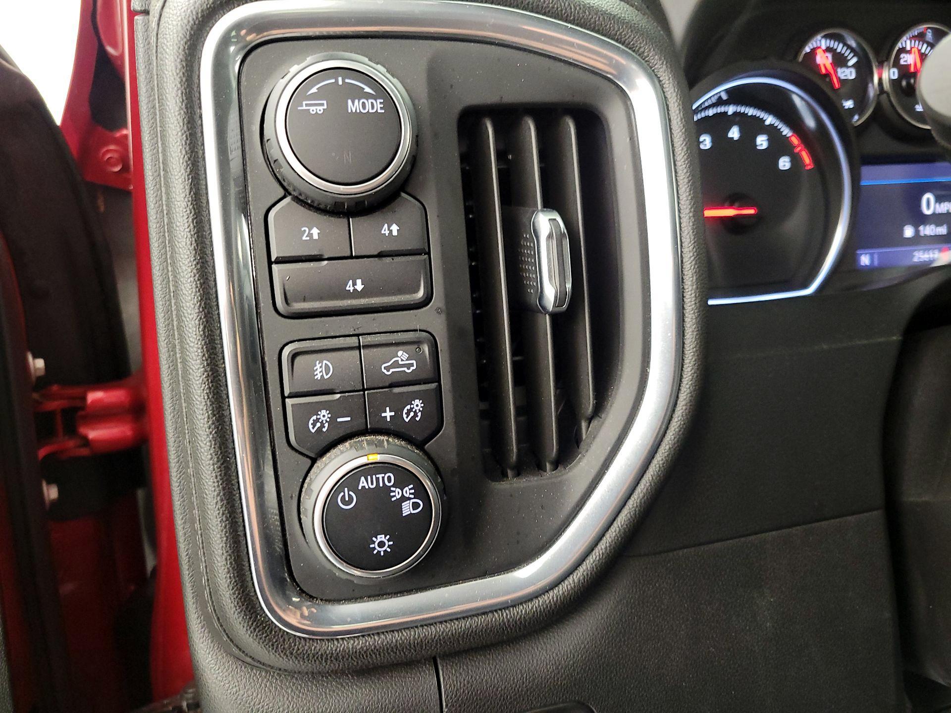 Thumbnail: 2022 Chevrolet Silverado 2500 - 13