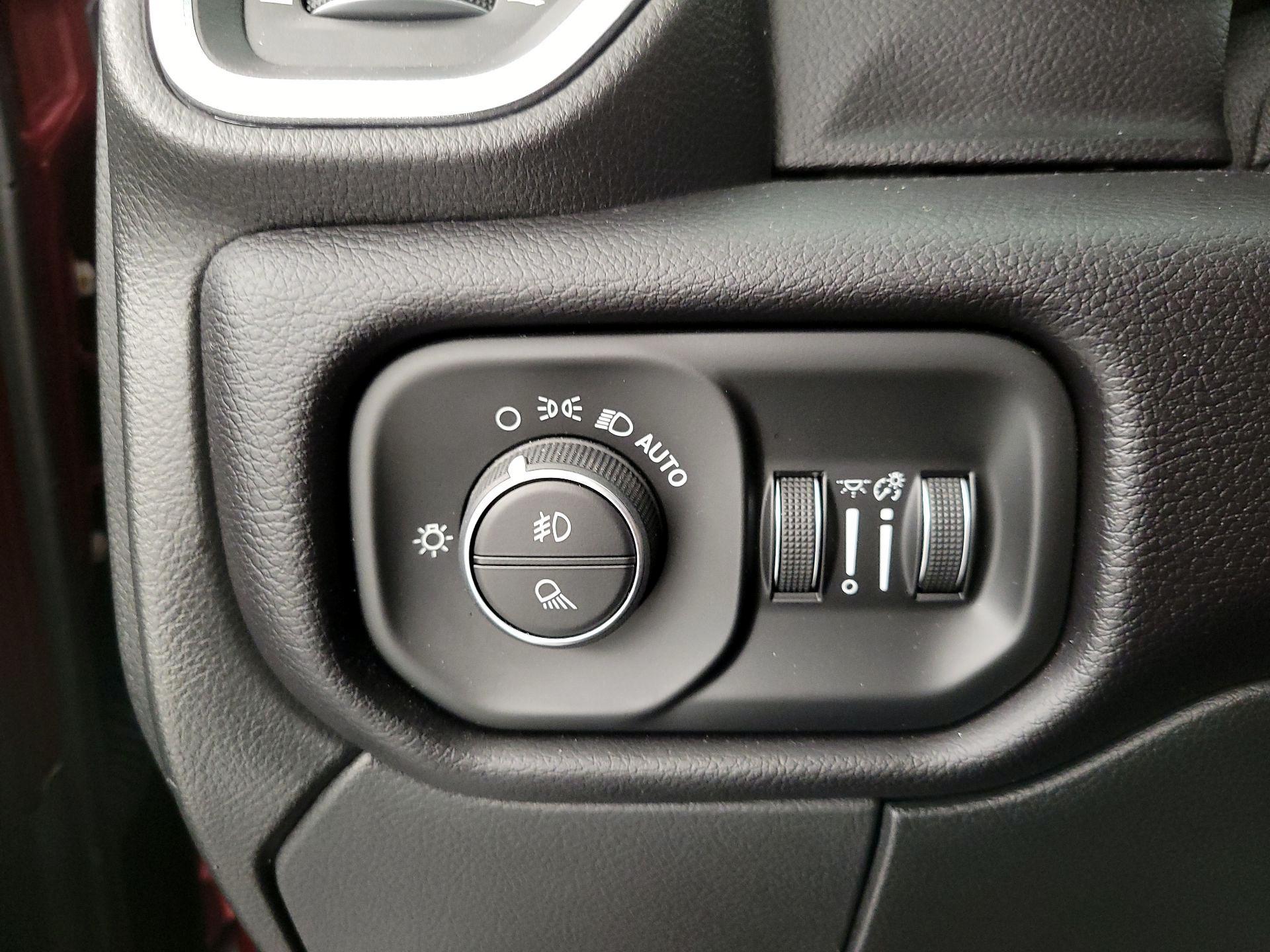 Thumbnail: 2021 RAM 2500 - 13