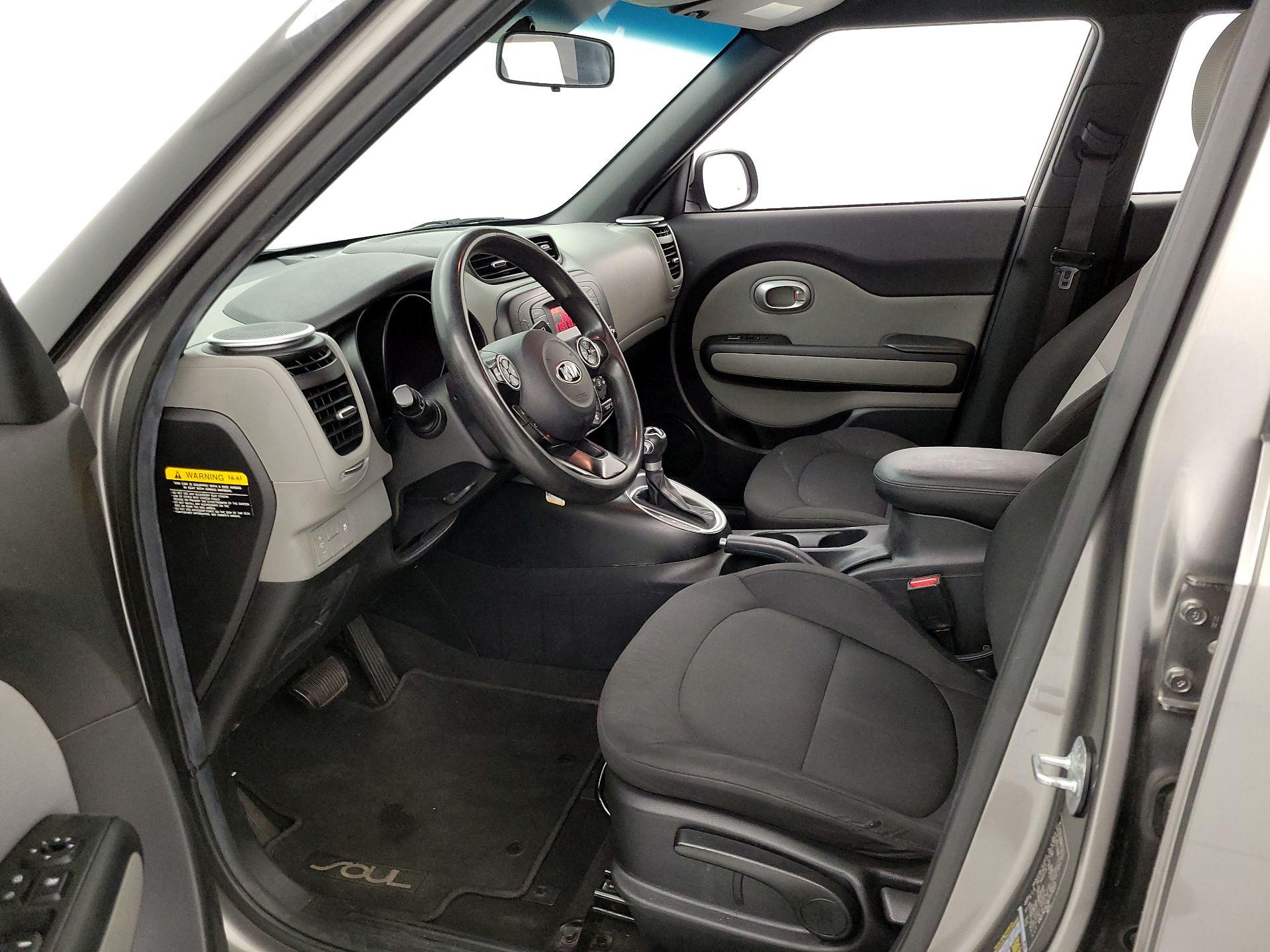 Thumbnail: 2015 Kia Soul - 11