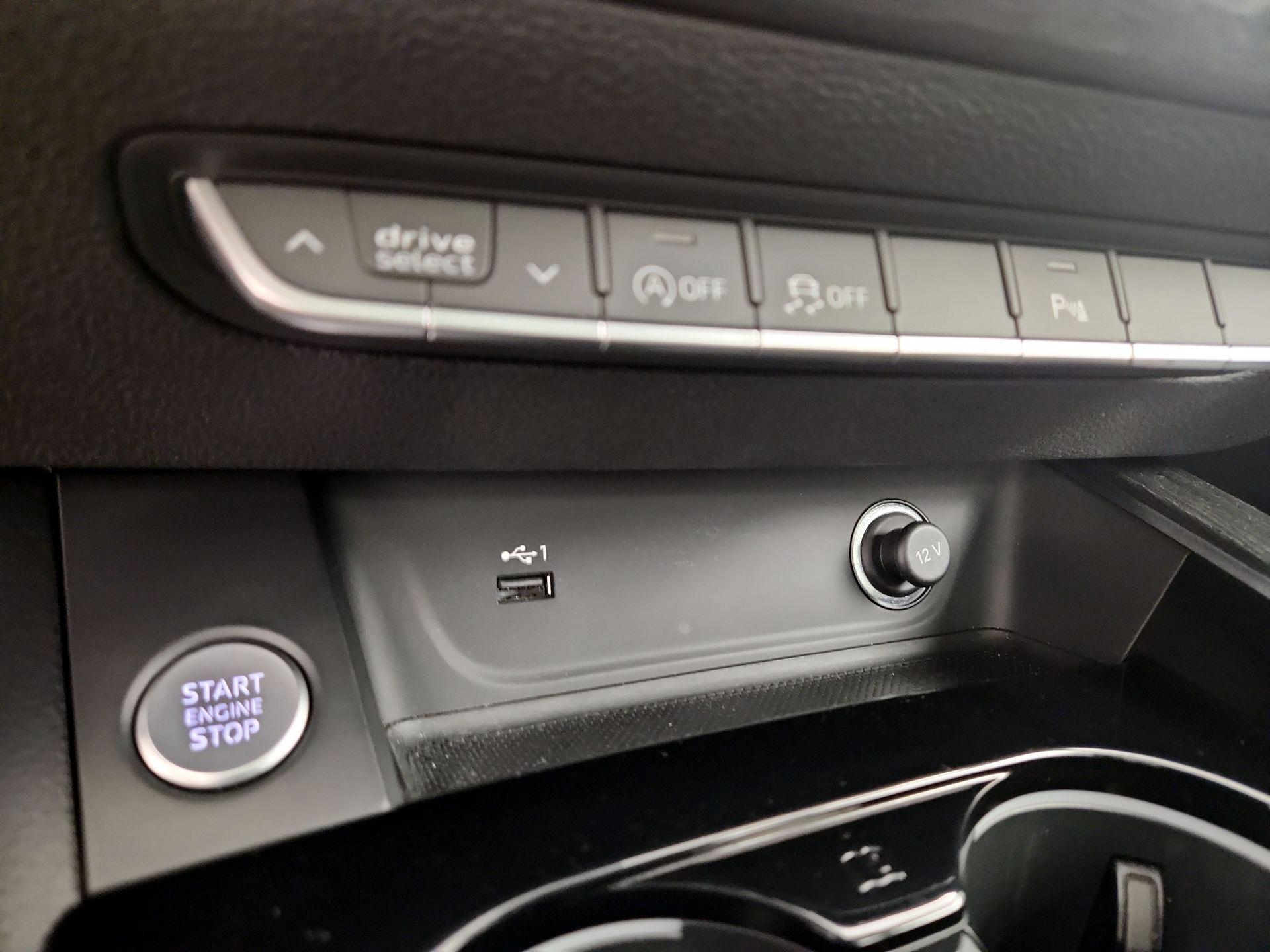 Thumbnail: 2021 Audi A4 - 18