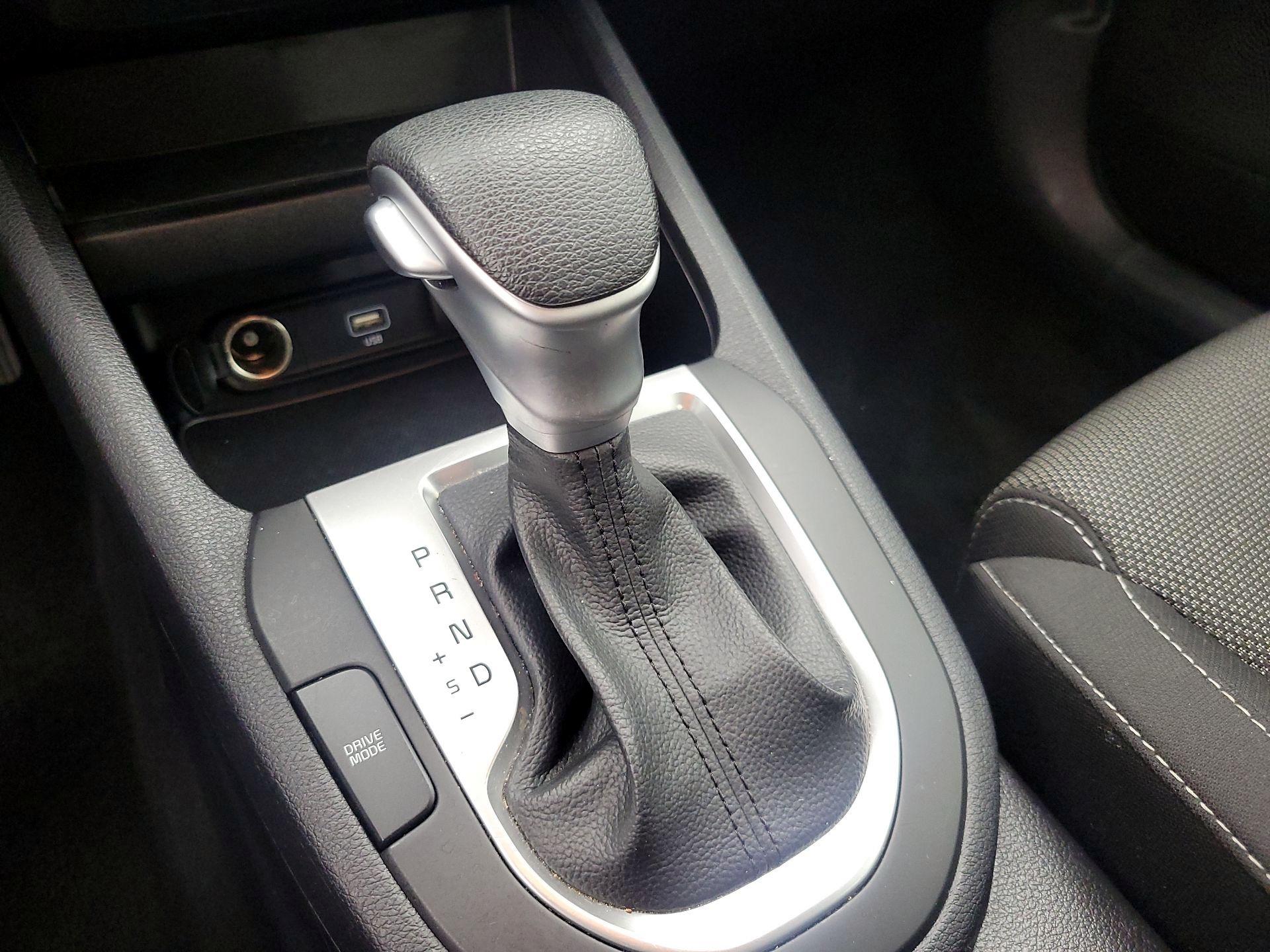 Thumbnail: 2024 Kia Forte - 17