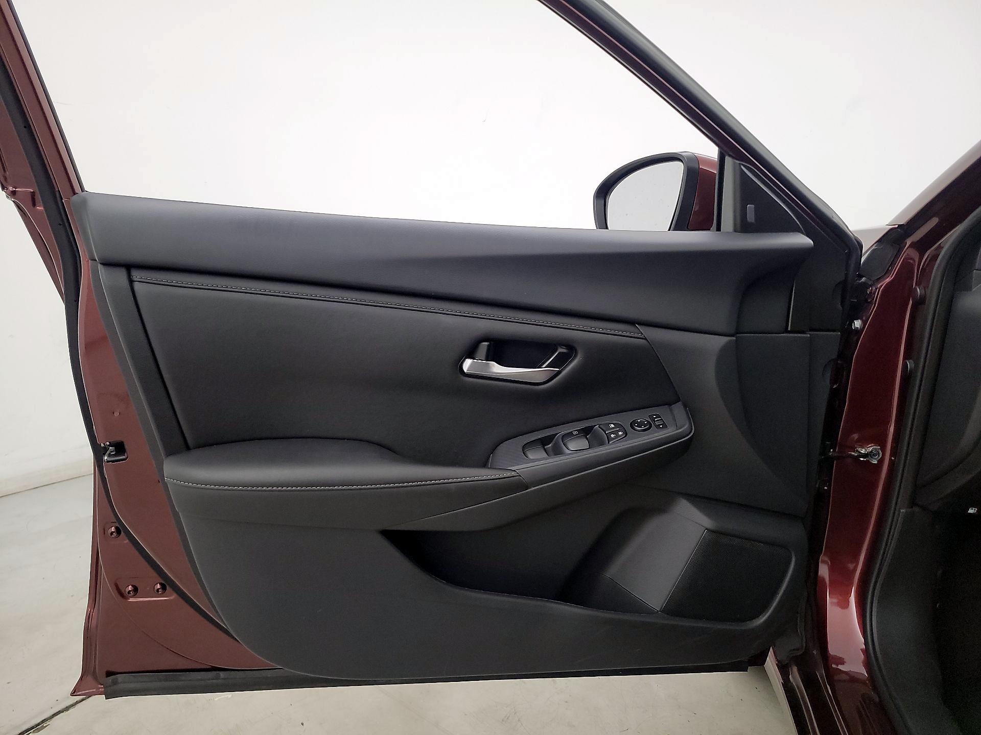 Thumbnail: 2024 Nissan Sentra - 12