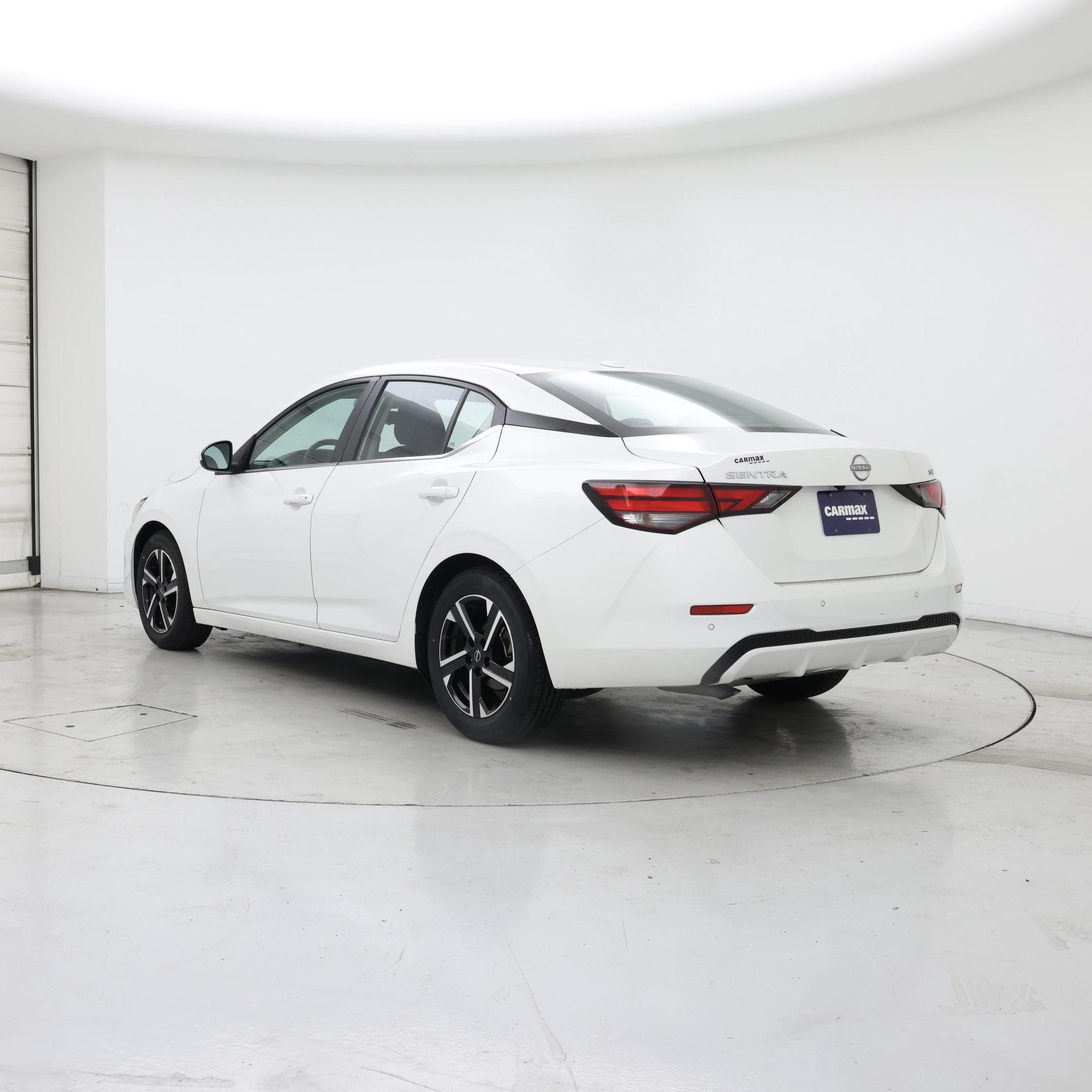 Thumbnail: 2024 Nissan Sentra - 2