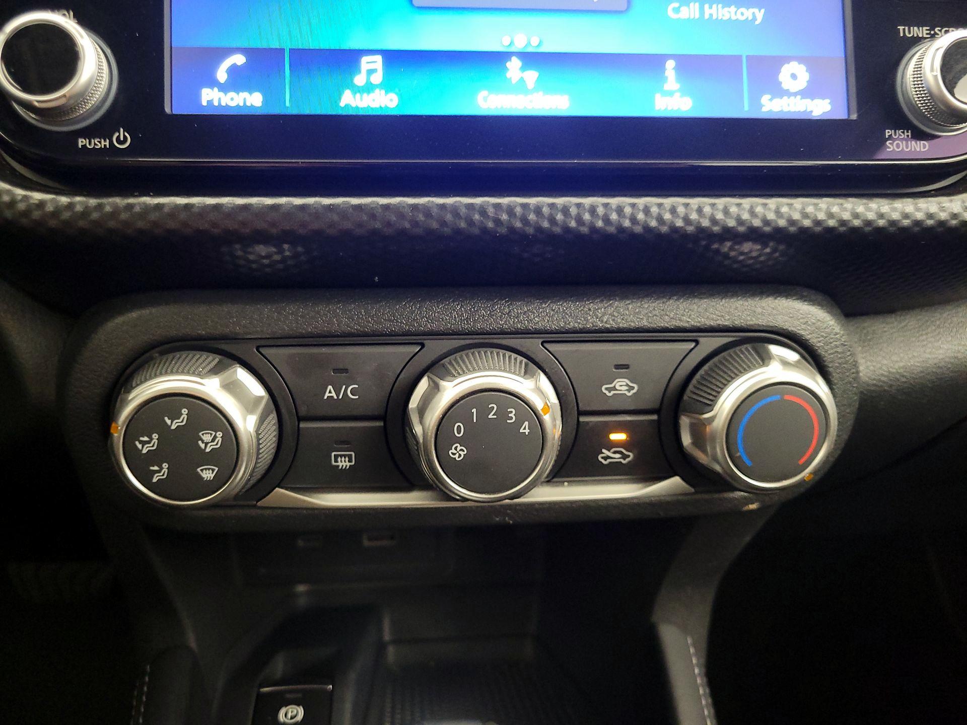 Thumbnail: 2024 Nissan Kicks - 16