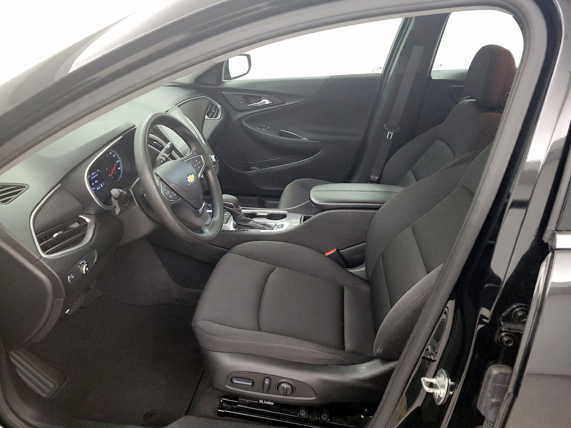 Thumbnail: 2024 Chevrolet Malibu - 11