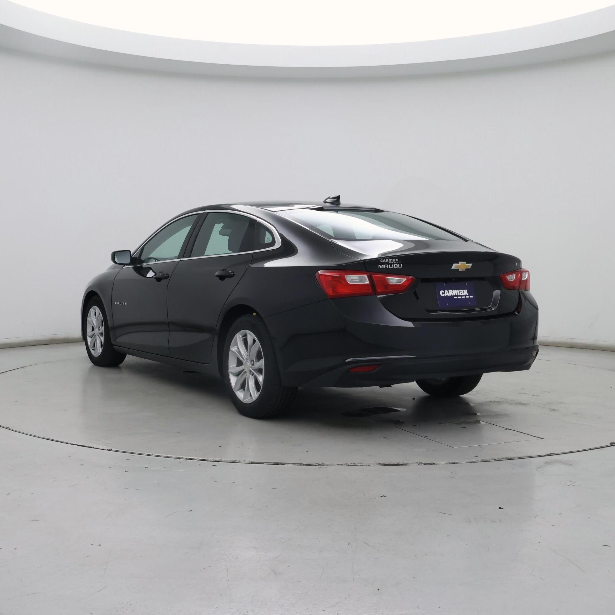 Thumbnail: 2024 Chevrolet Malibu - 2