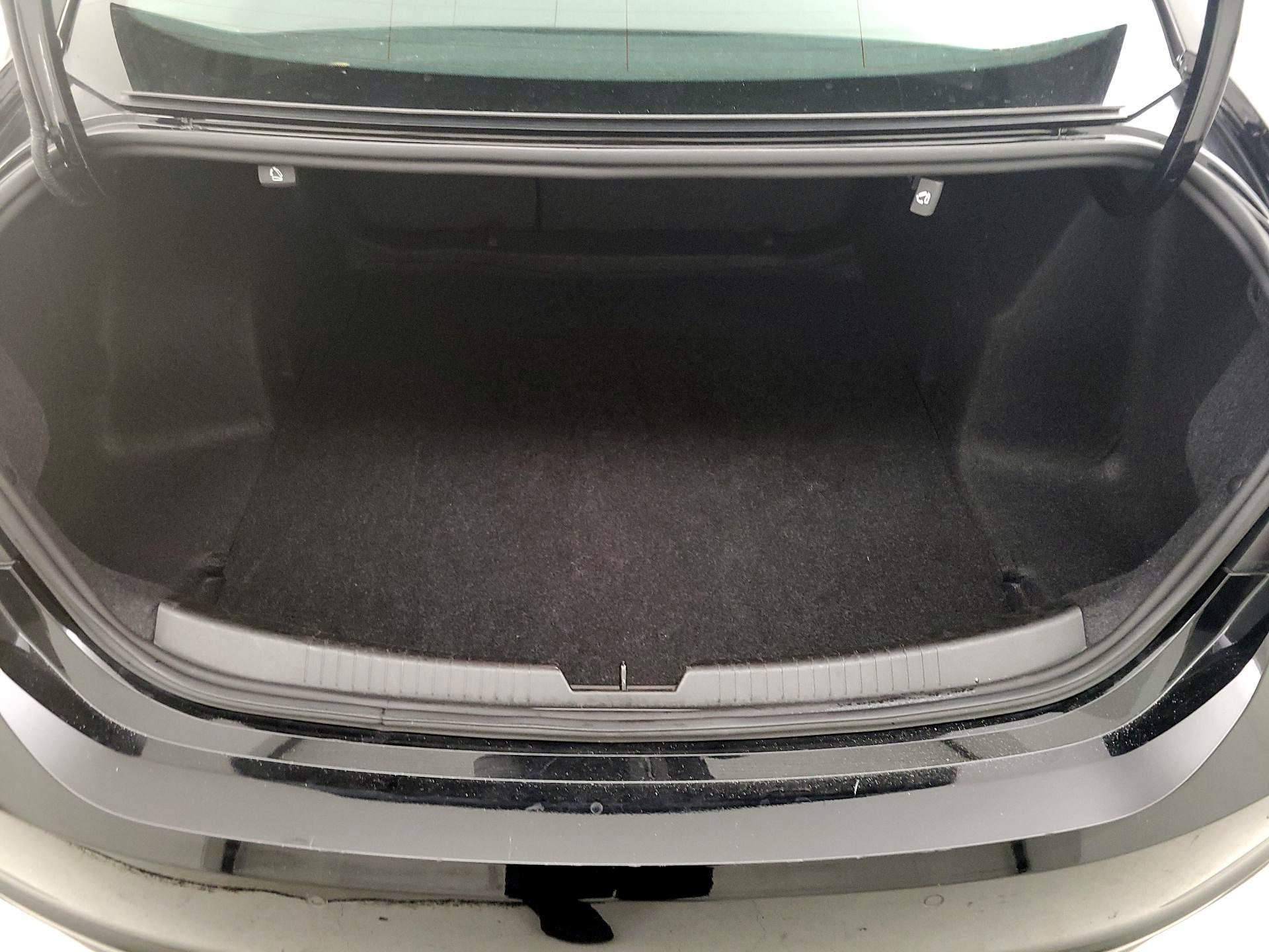 Thumbnail: 2024 Chevrolet Malibu - 20