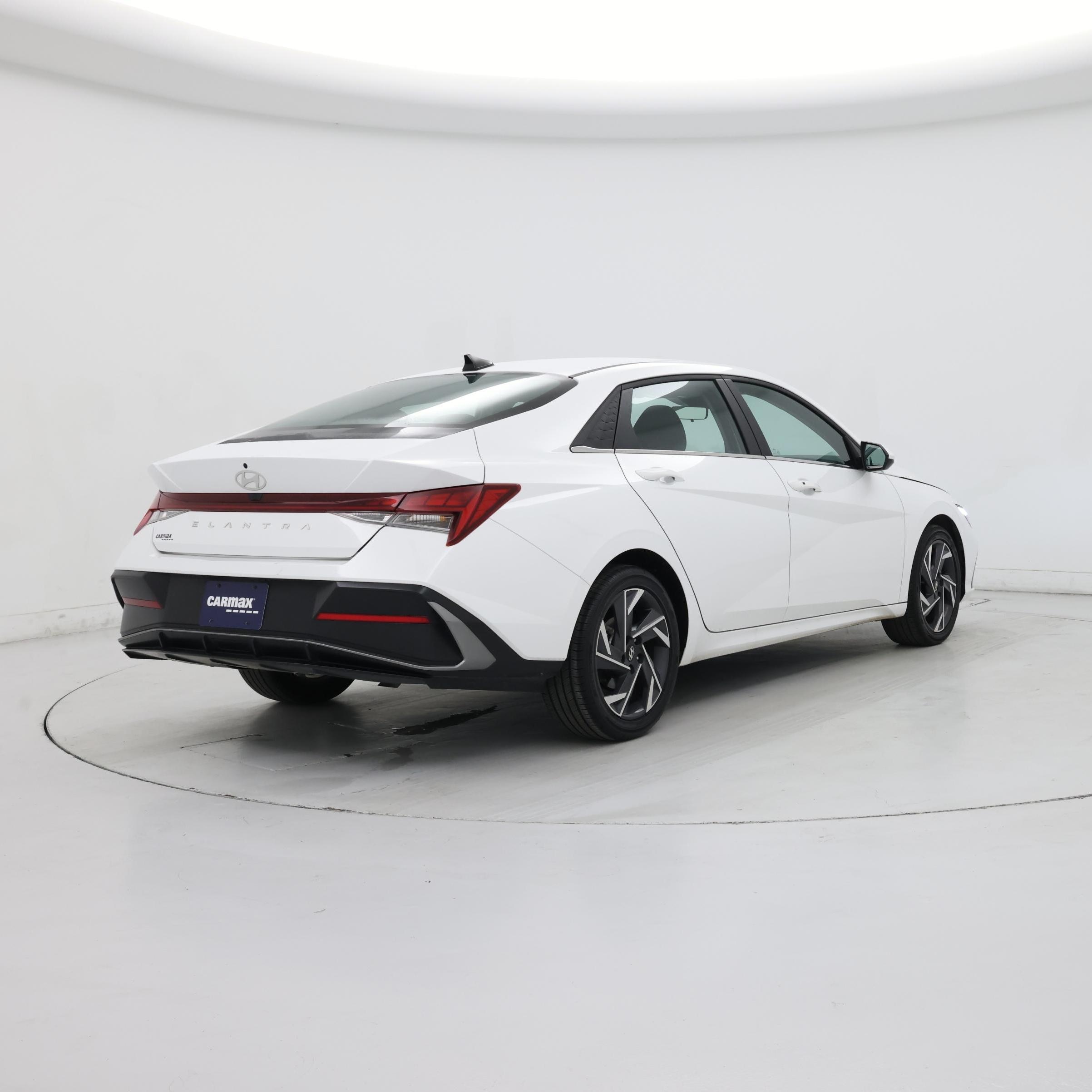 Thumbnail: 2025 Hyundai Elantra - 8