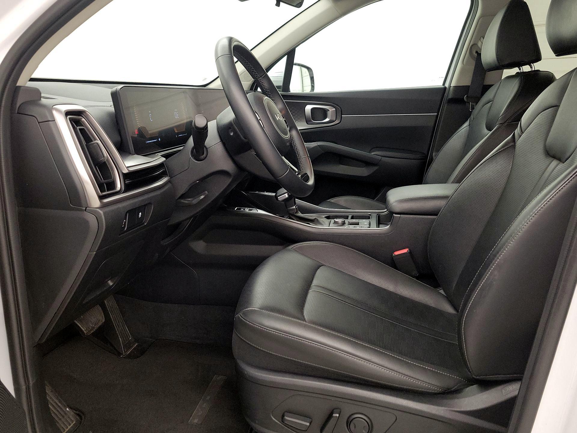 Thumbnail: 2024 Kia Sorento - 11