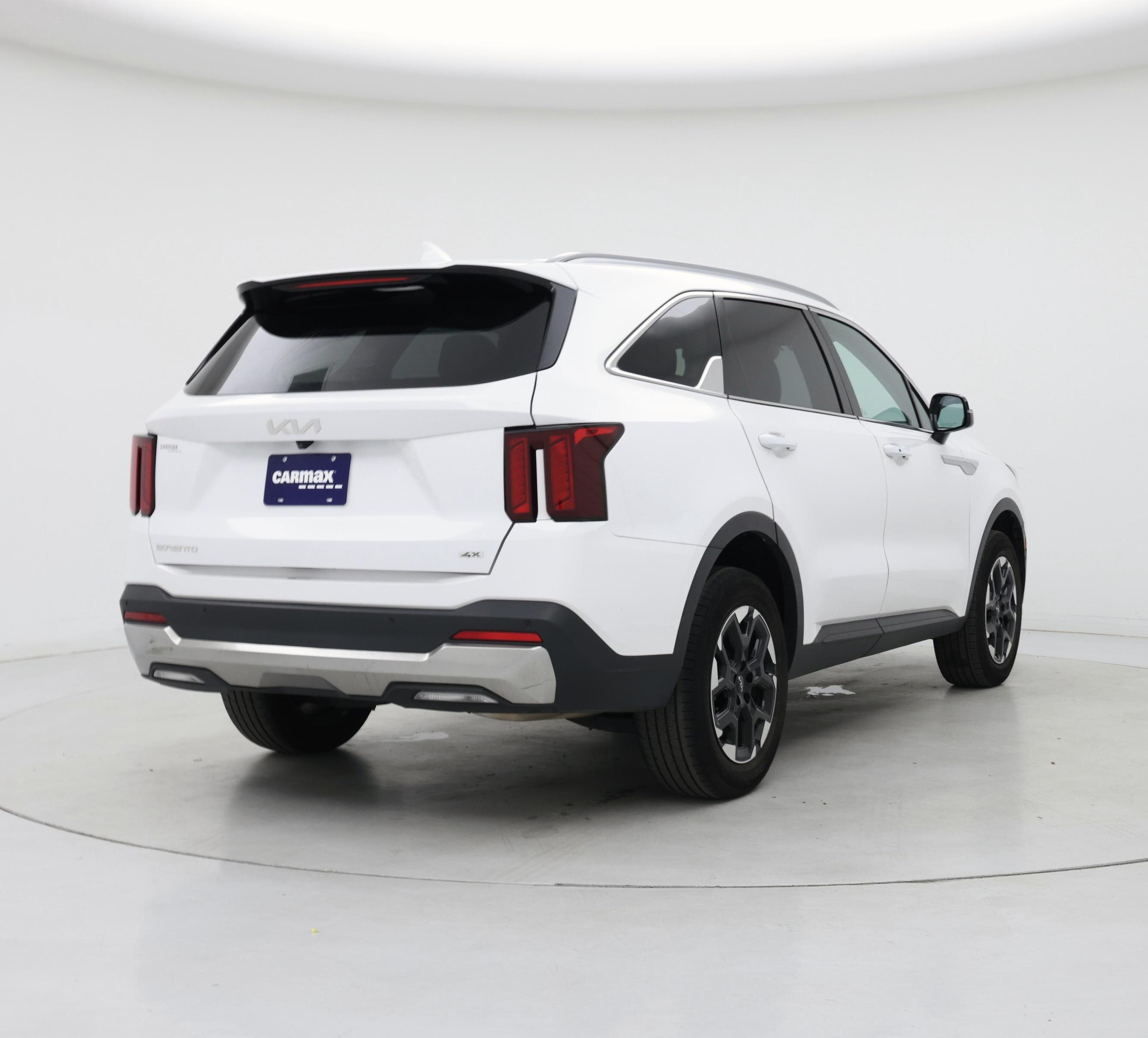 Thumbnail: 2024 Kia Sorento - 8