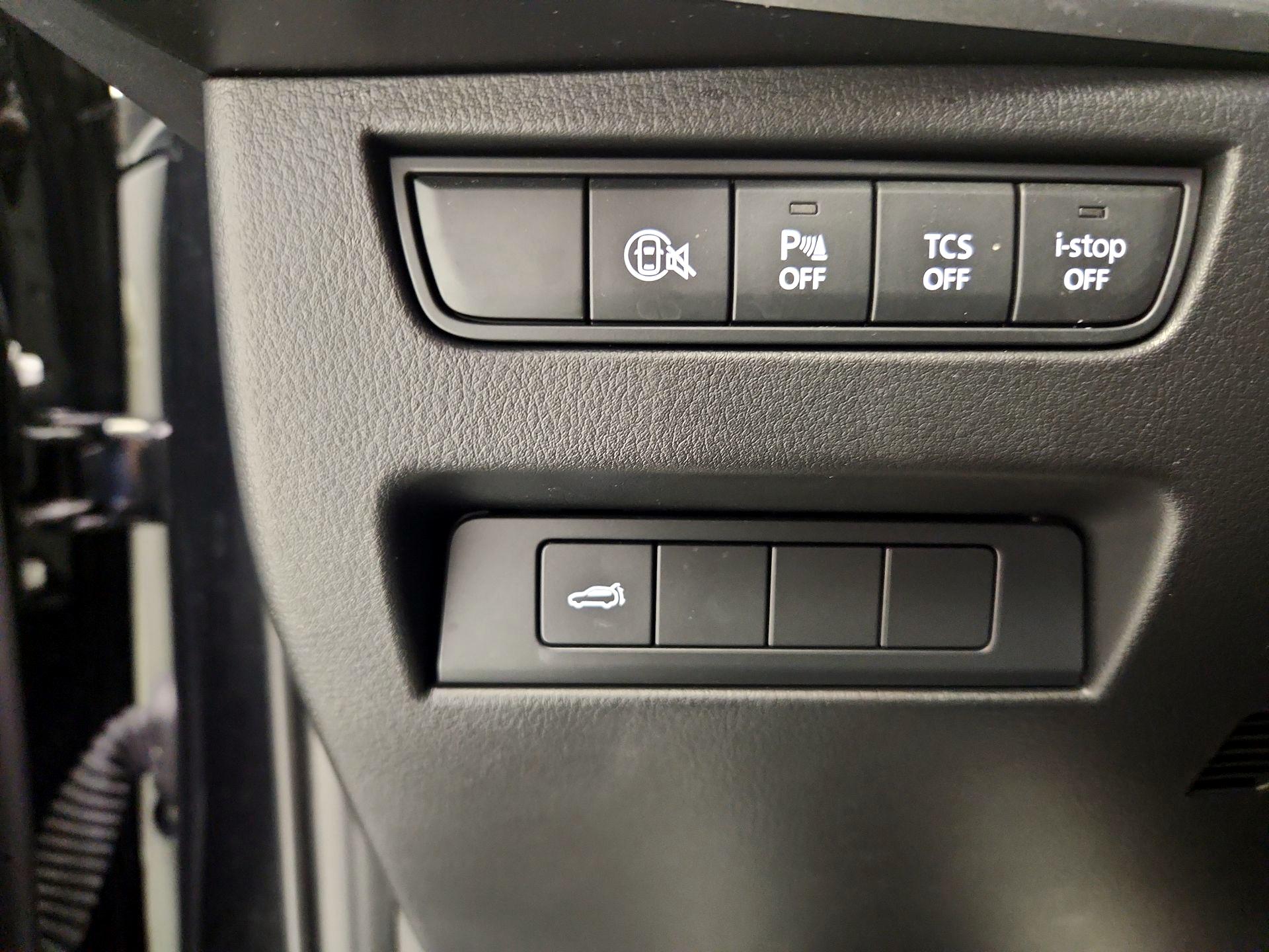 Thumbnail: 2025 Mazda CX-70 - 13