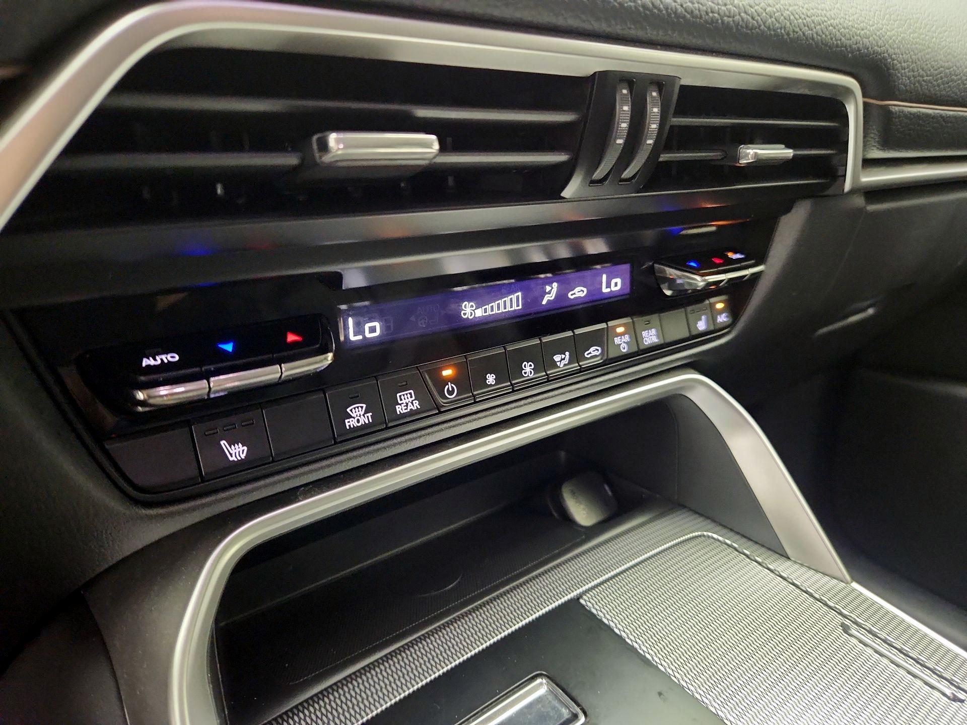 Thumbnail: 2025 Mazda CX-70 - 16