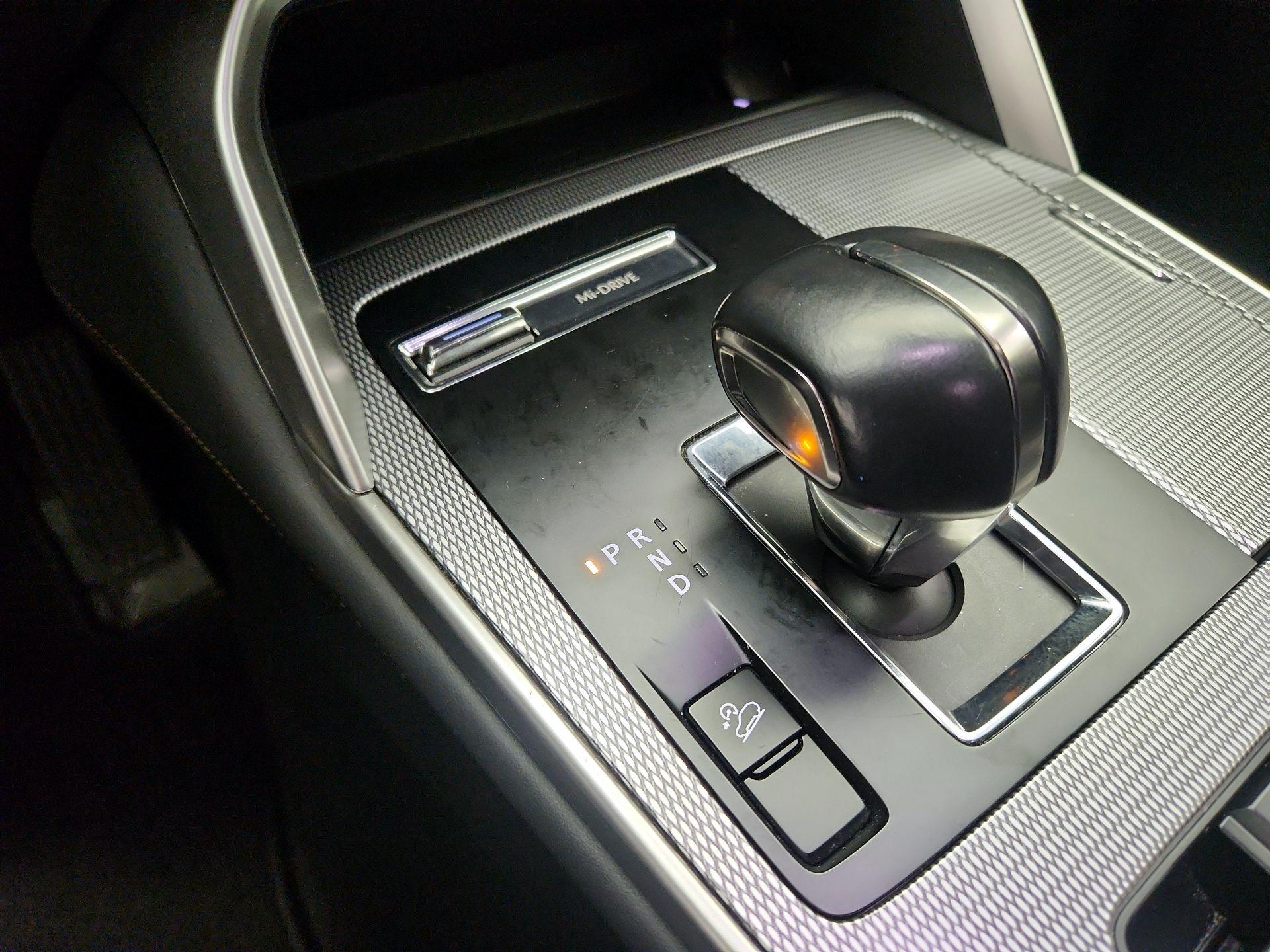 Thumbnail: 2025 Mazda CX-70 - 17