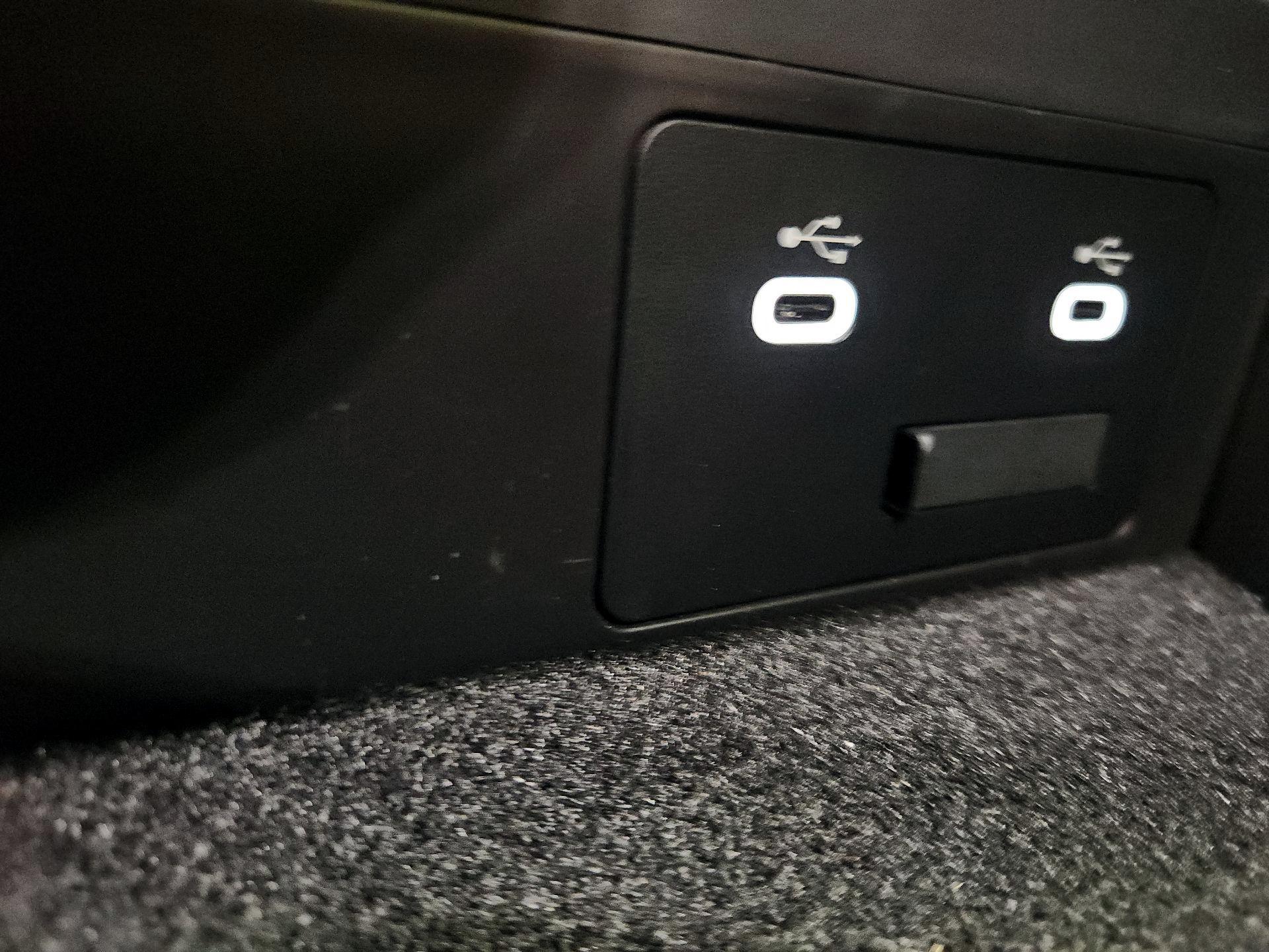 Thumbnail: 2025 Mazda CX-70 - 18