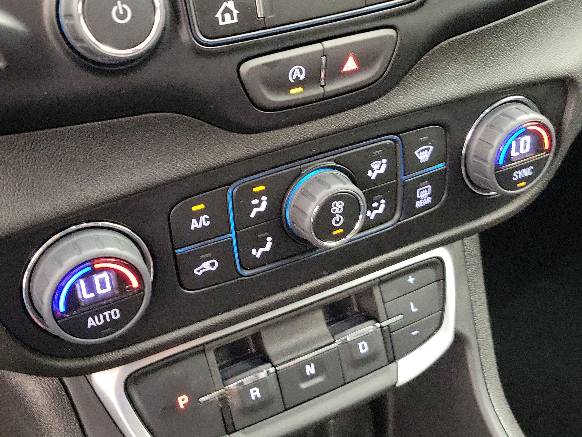 Thumbnail: 2024 GMC Terrain - 16