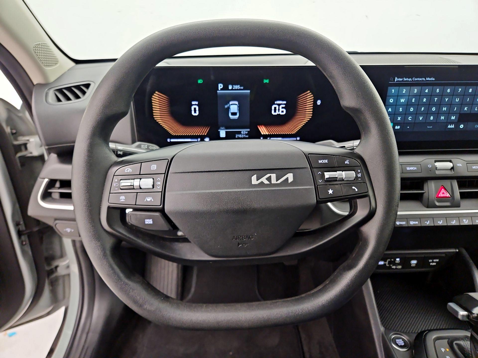 Thumbnail: 2025 Kia K4 - 10