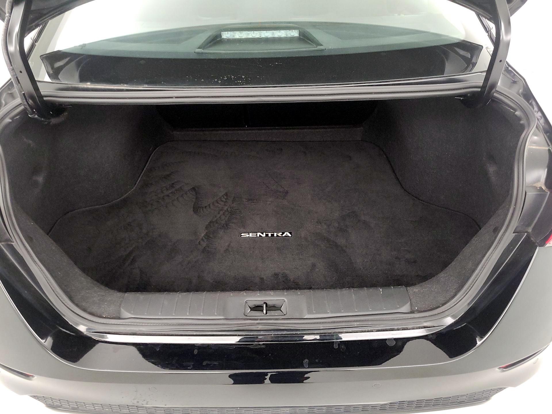 Thumbnail: 2024 Nissan Sentra - 20