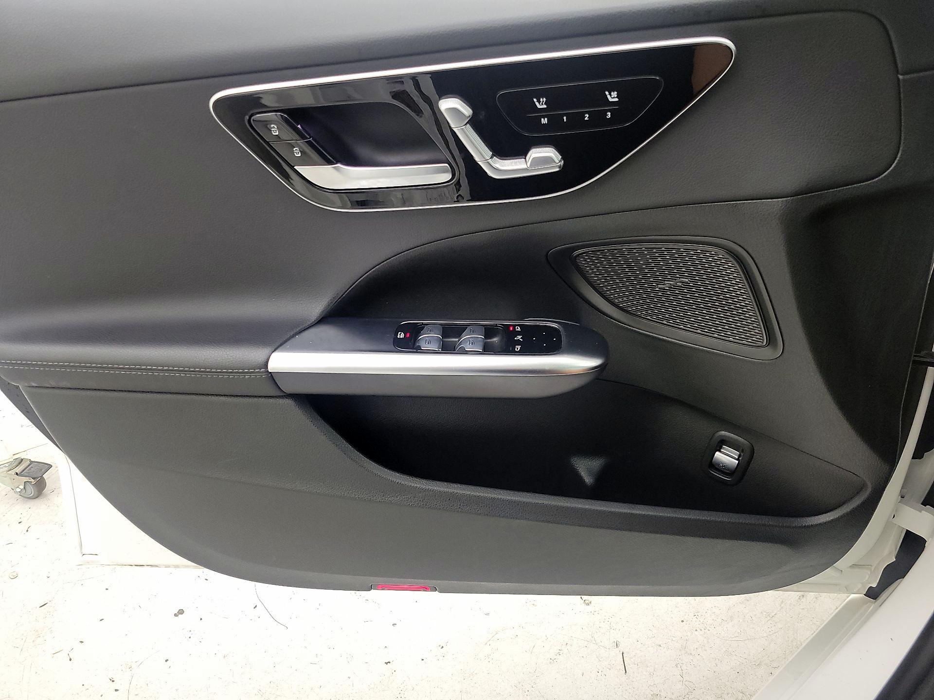 Thumbnail: 2024 Mercedes-Benz C-Class - 13