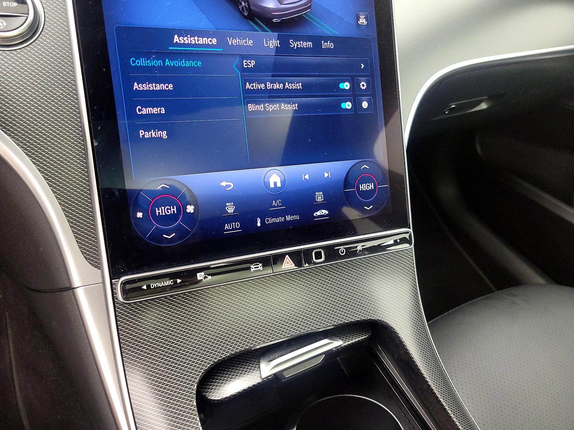 Thumbnail: 2024 Mercedes-Benz C-Class - 17